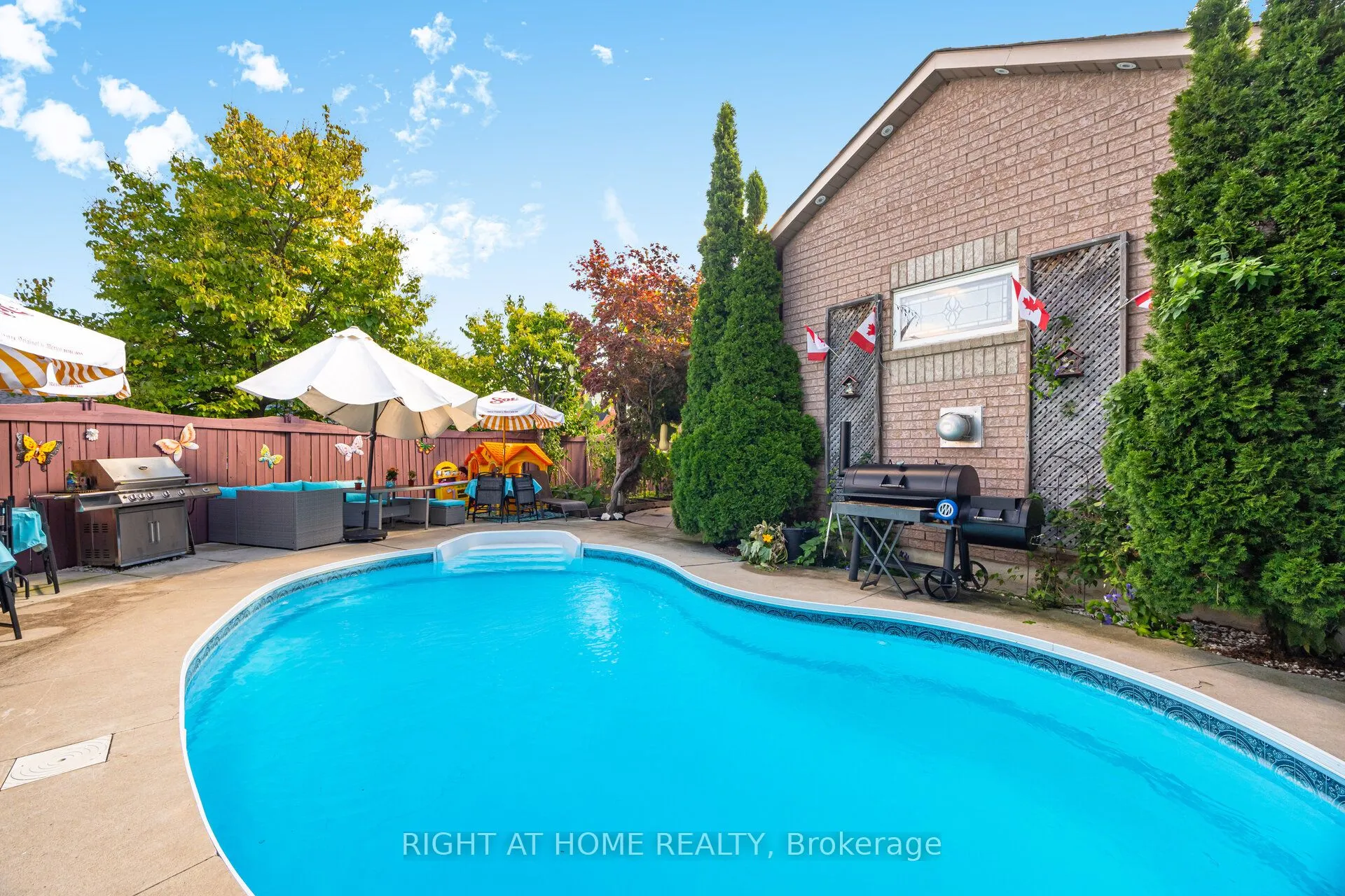 2 Melrose Gardens
