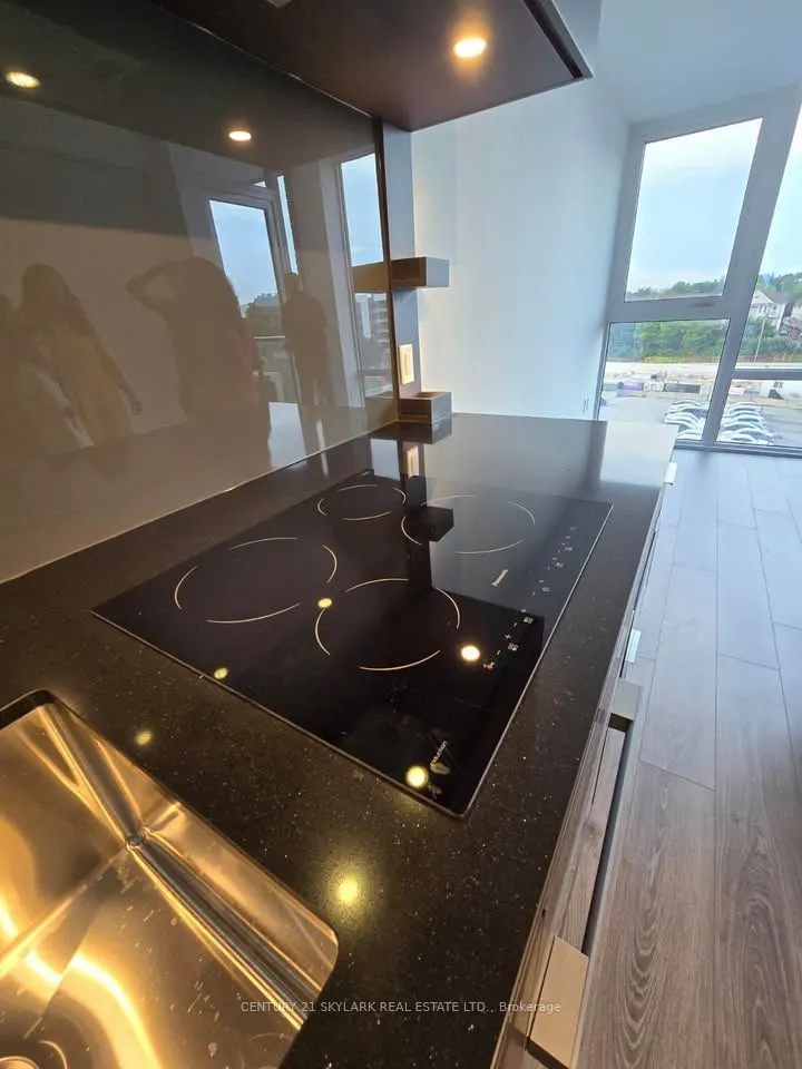 28 Ann St Street, #403