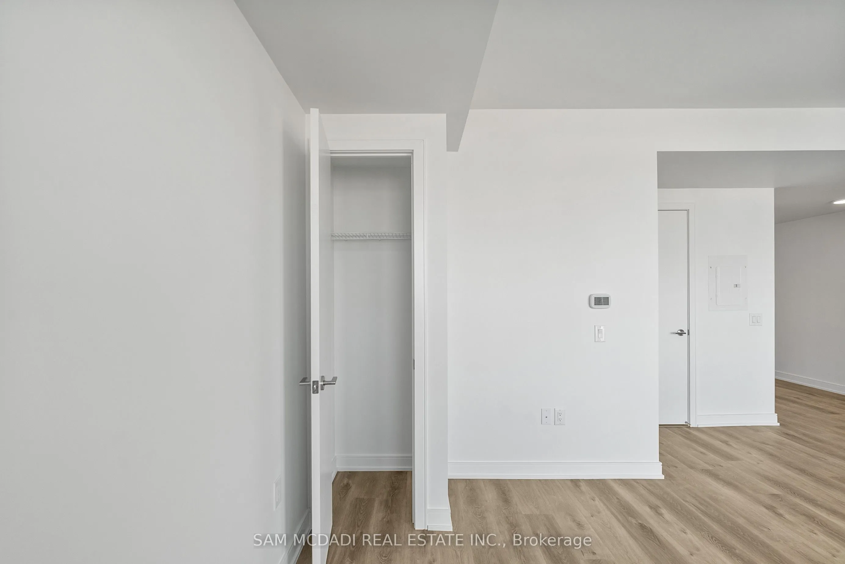 3009 NOVAR Road, #1103
