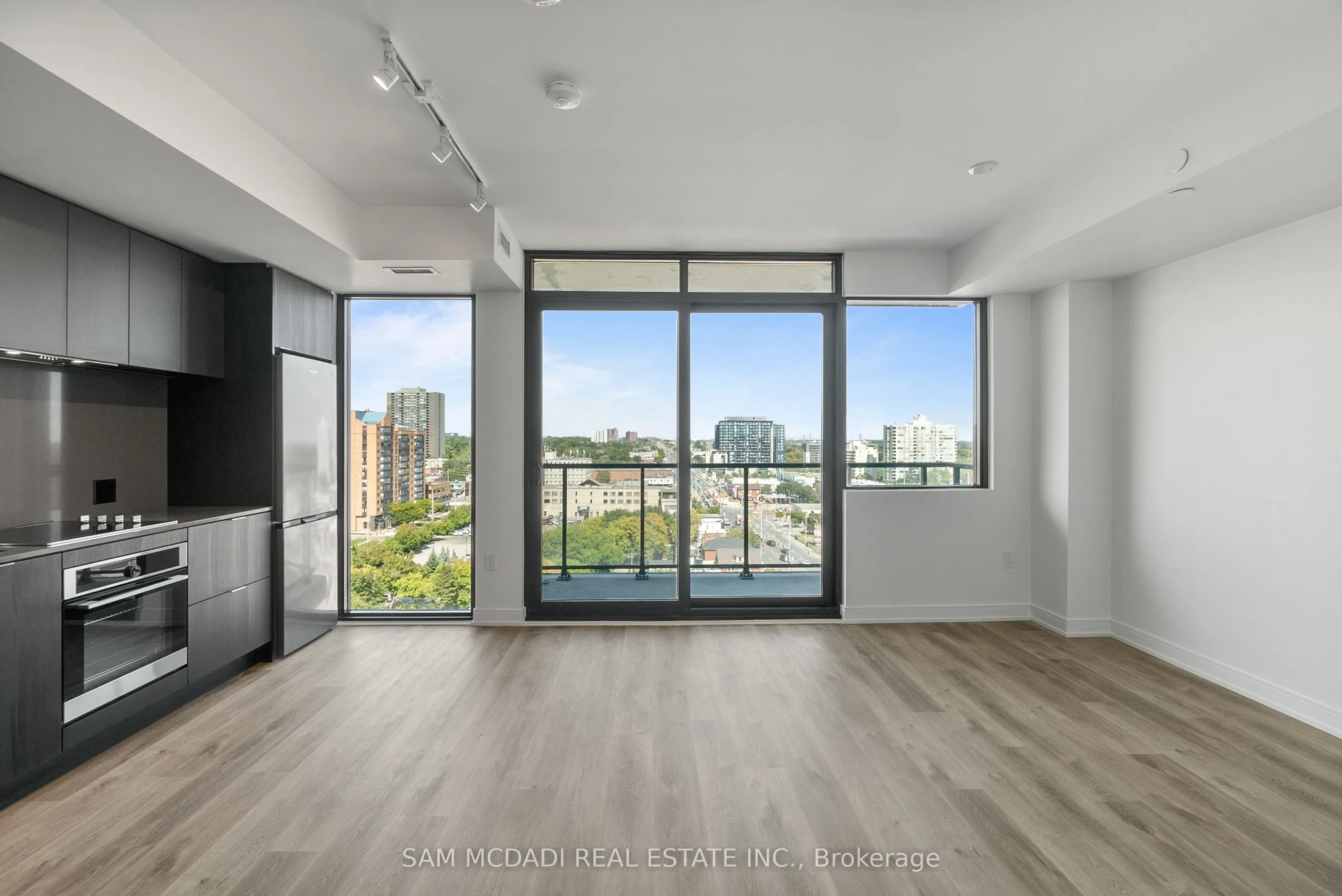 3009 NOVAR Road, #1103