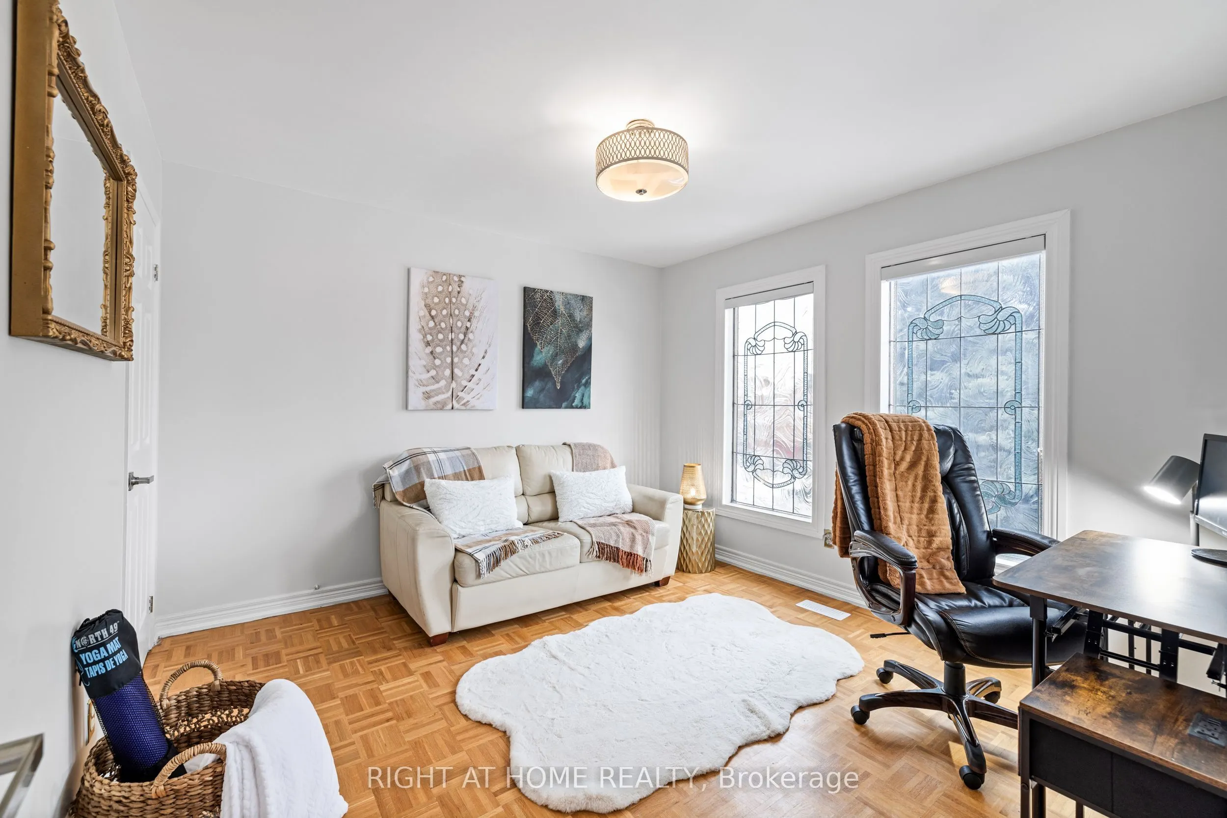 4469 Idlewilde Crescent