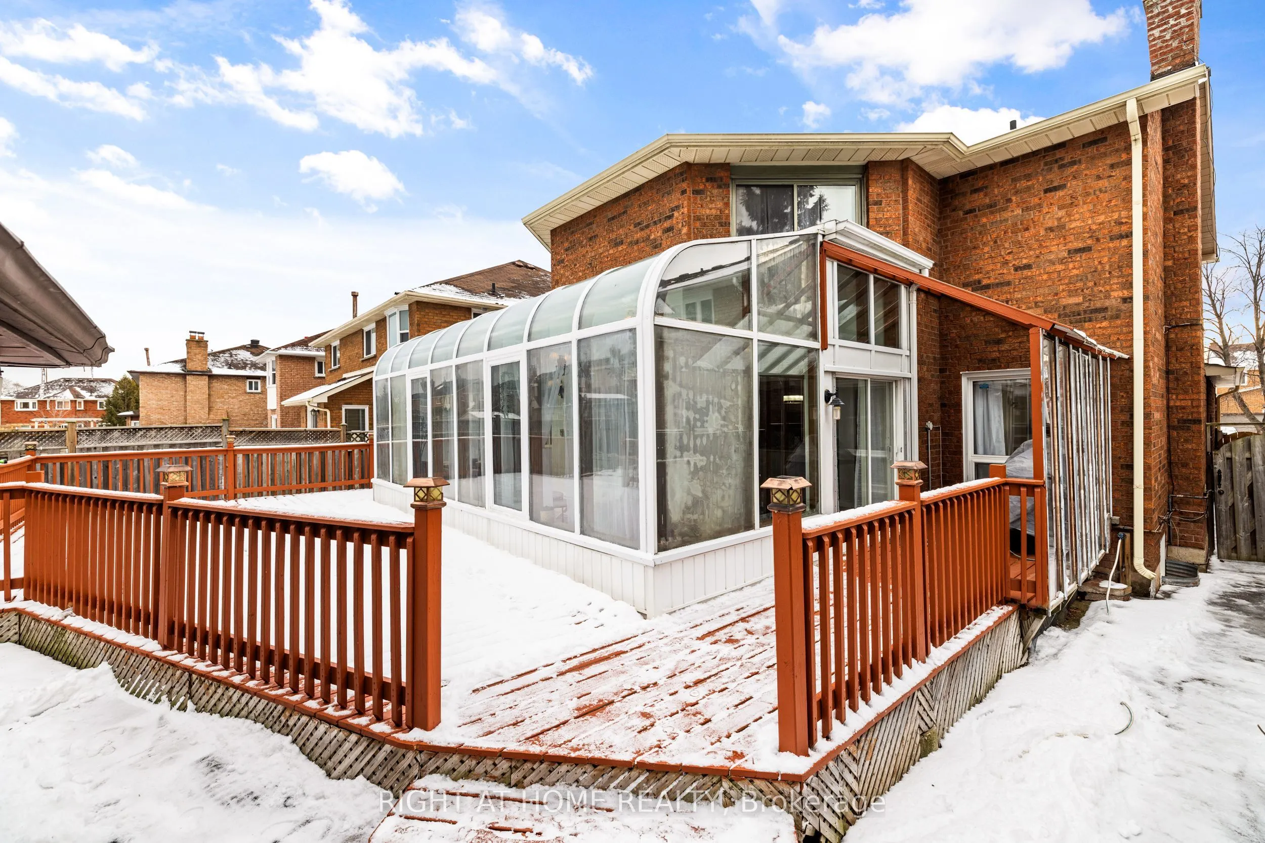 4469 Idlewilde Crescent