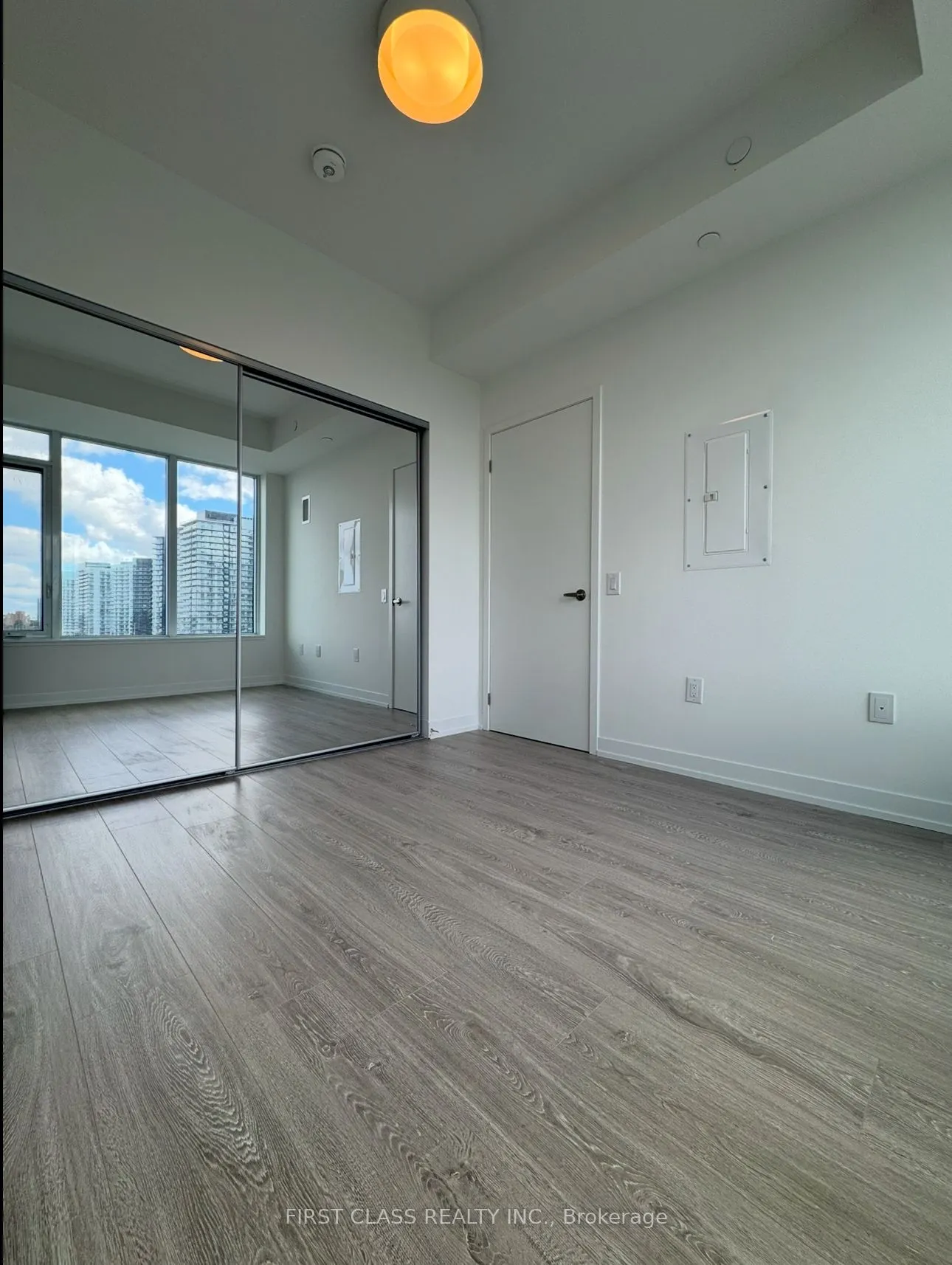 2485 Eglinton Avenue W, #920