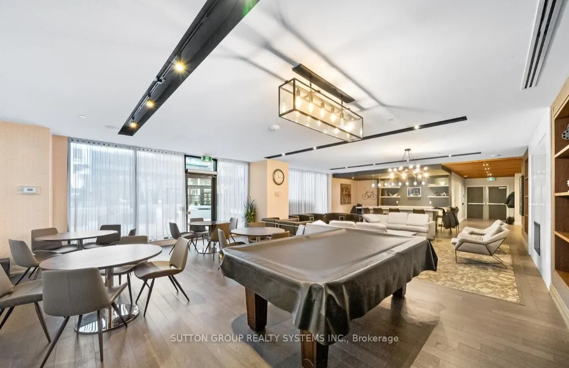 39 Annie Craig Drive, #1604