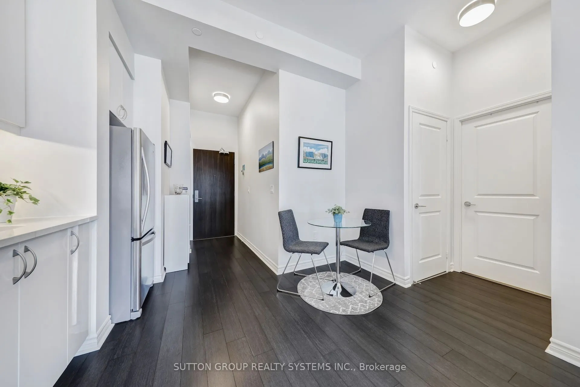39 Annie Craig Drive, #1604