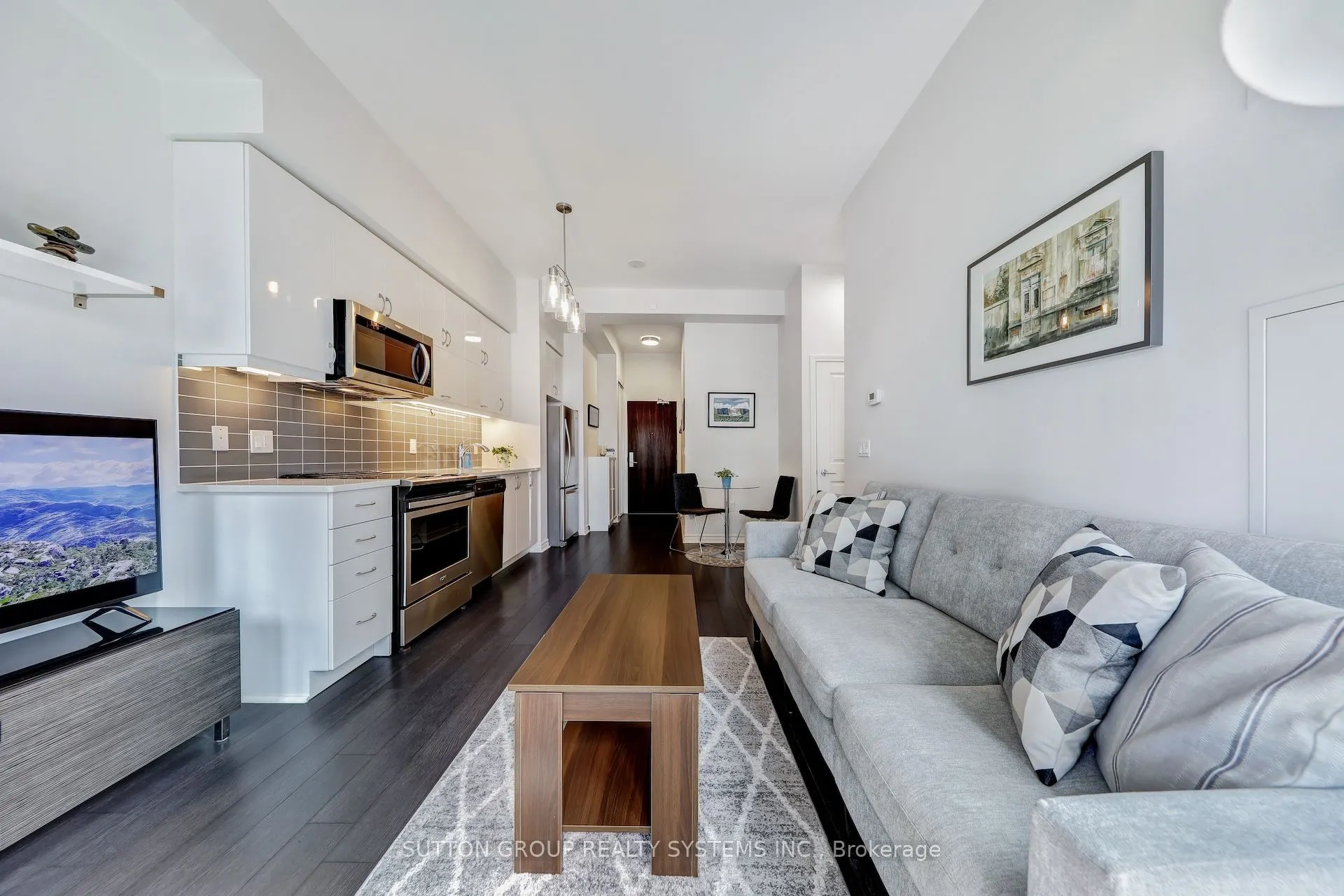 39 Annie Craig Drive, #1604