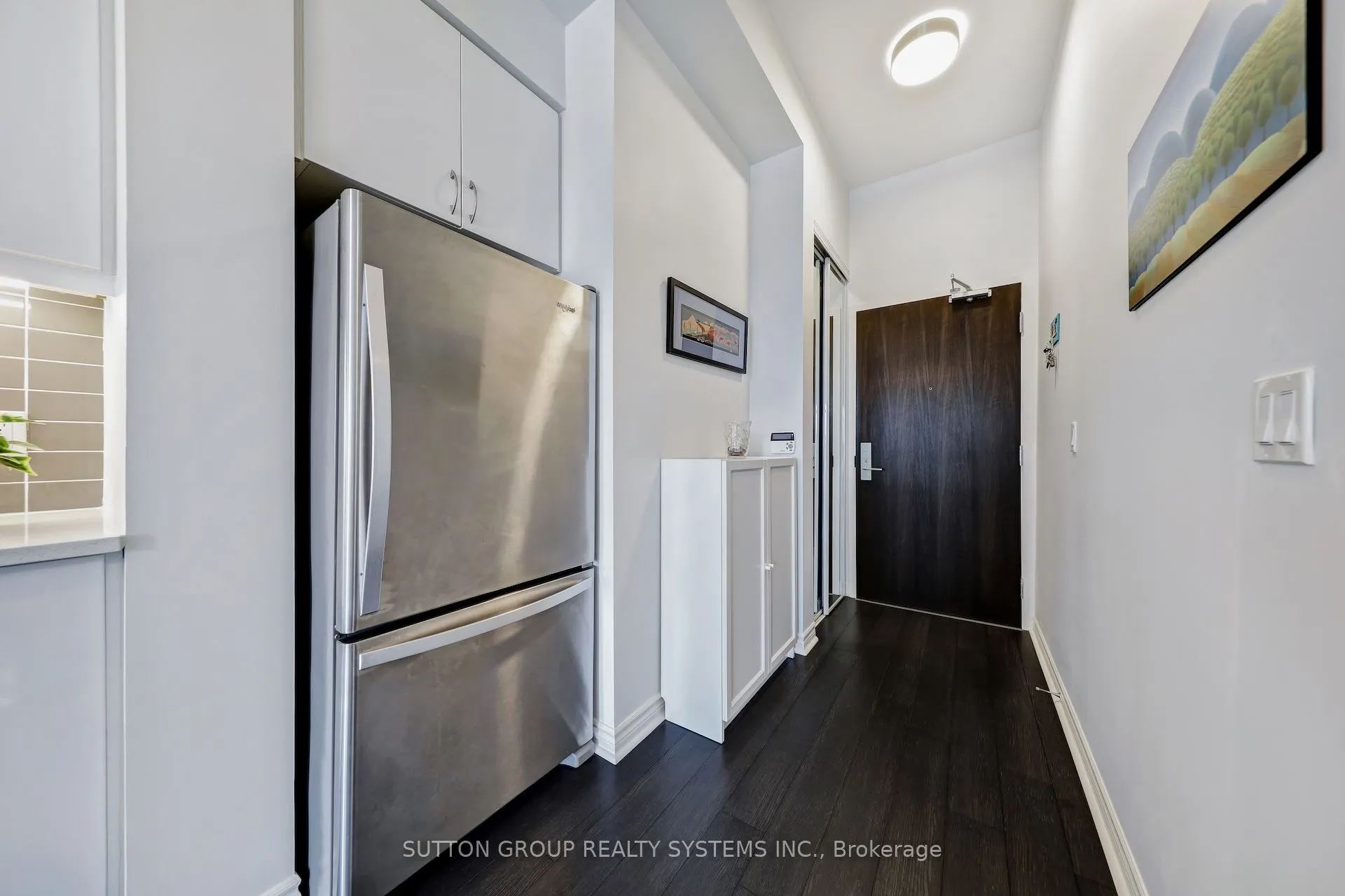 39 Annie Craig Drive, #1604