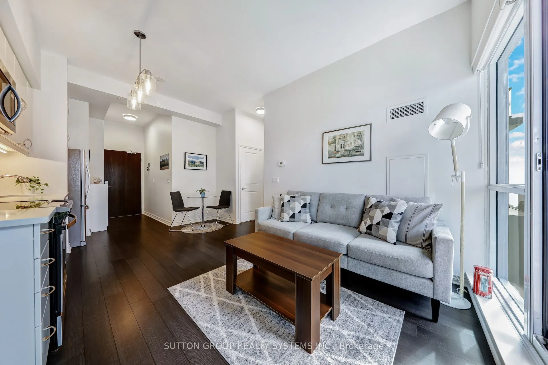 39 Annie Craig Drive, #1604