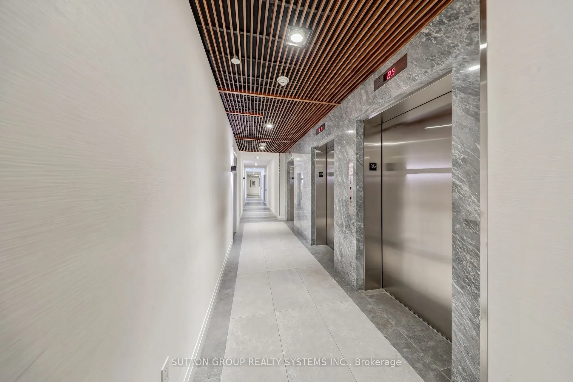 39 Annie Craig Drive, #1604