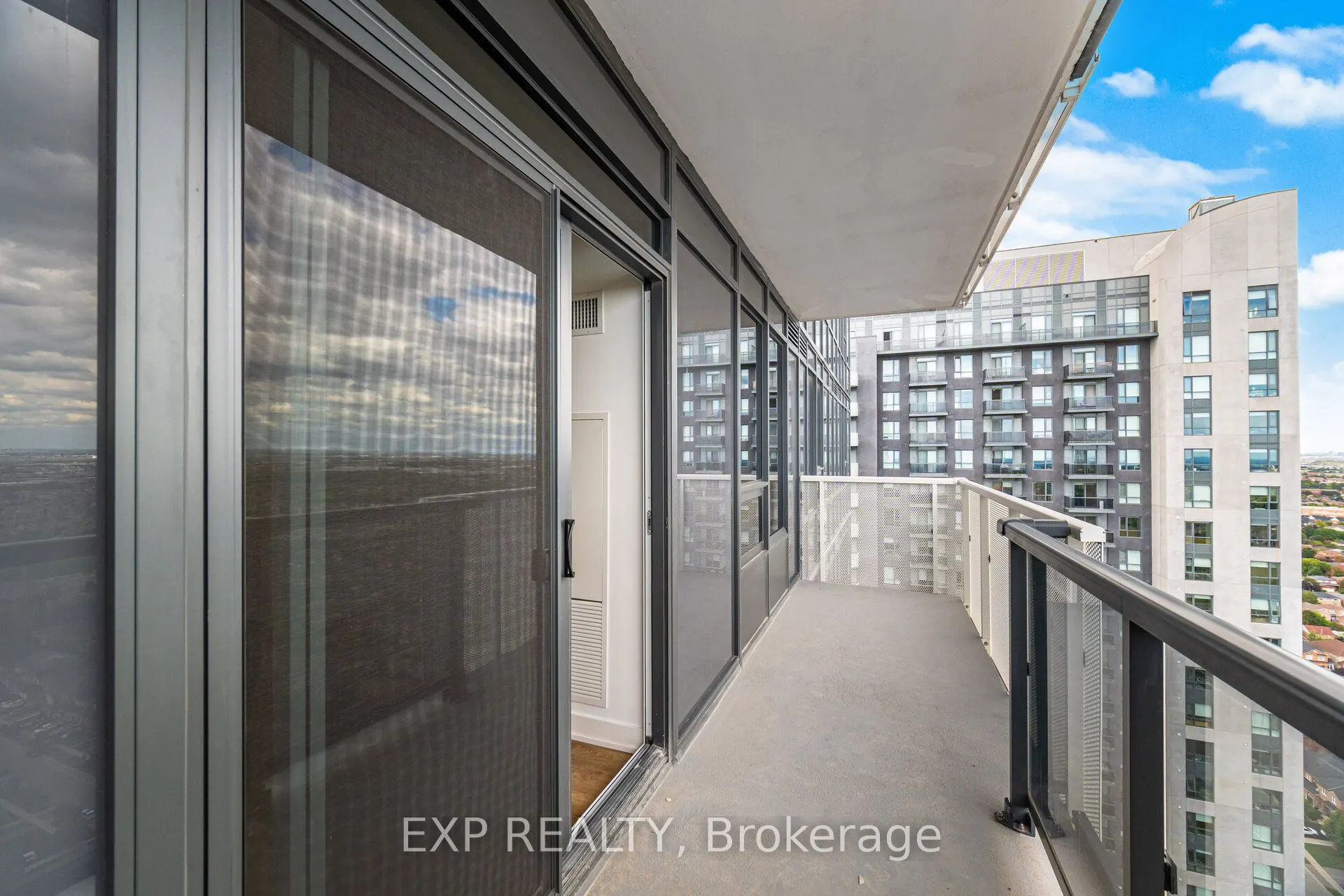 5105 Hurontario Street, #3012