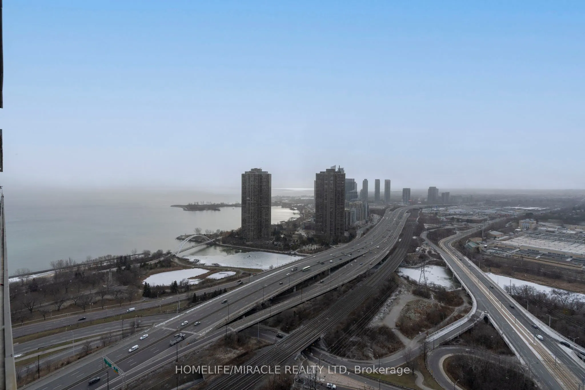 105 The Queensway Avenue, #3410