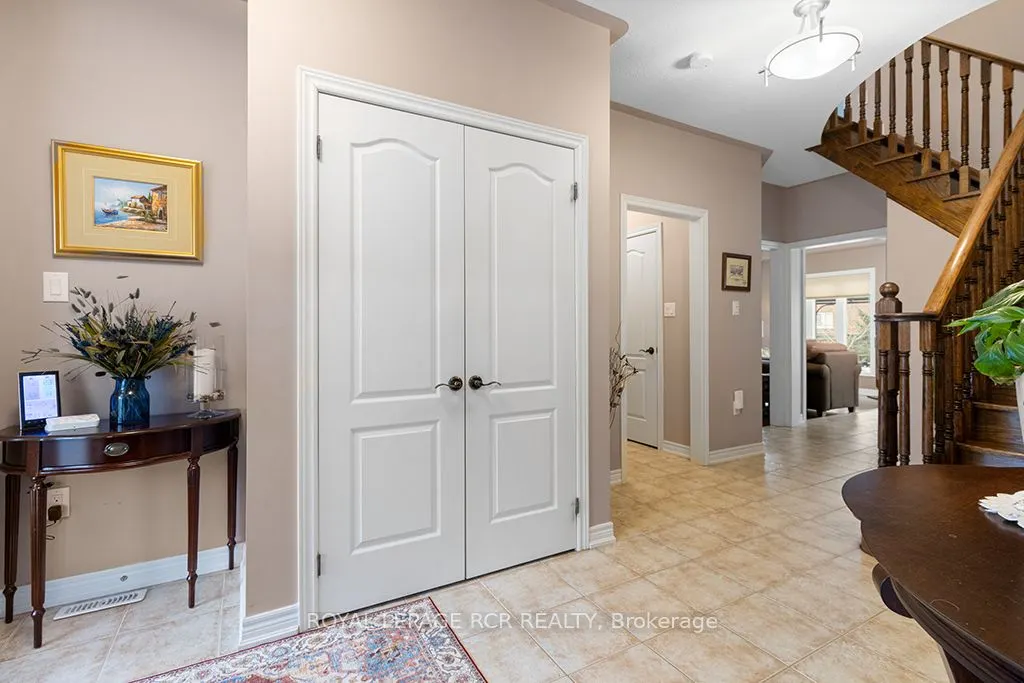 32 Borland Crescent