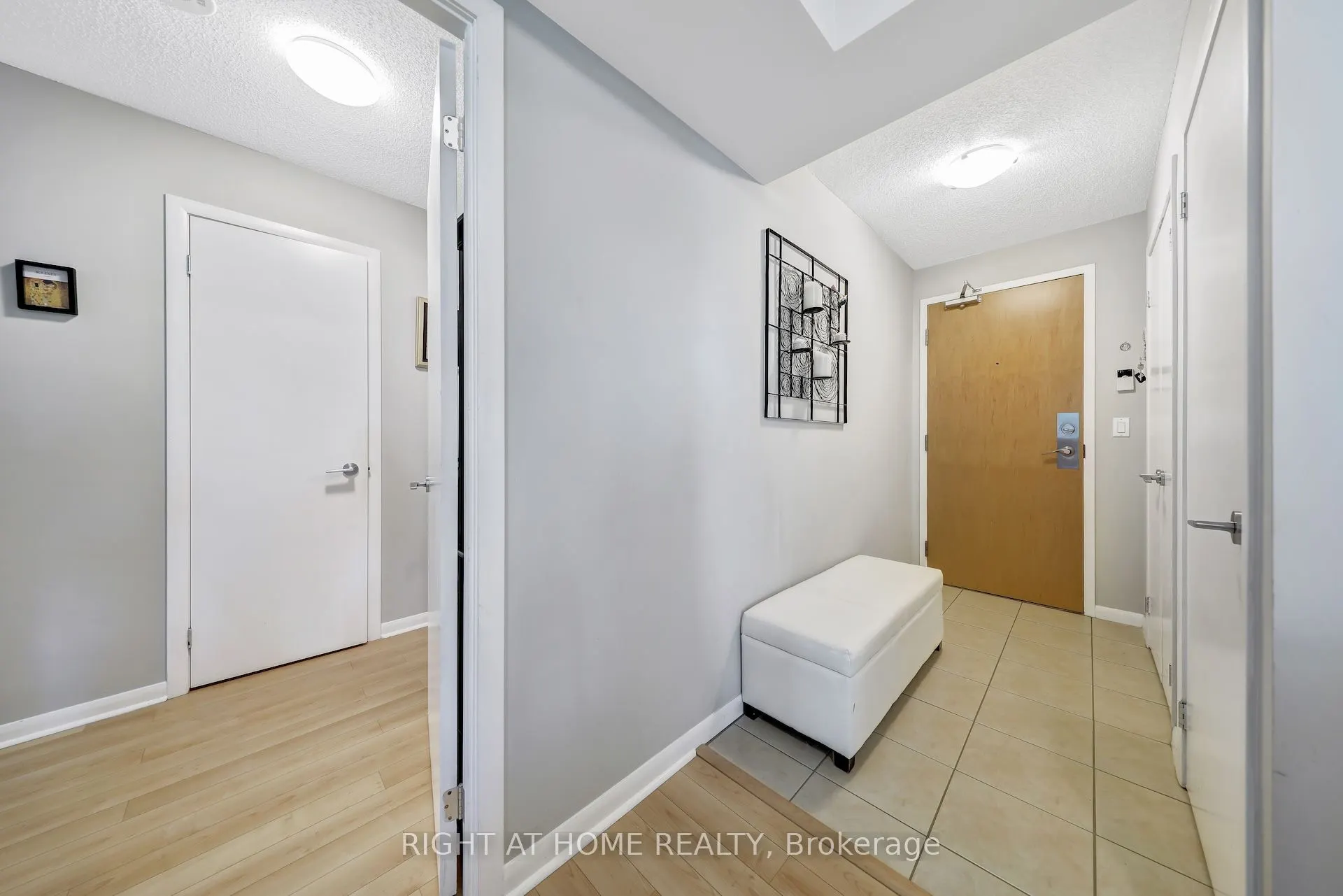 185 Legion Road N, #607