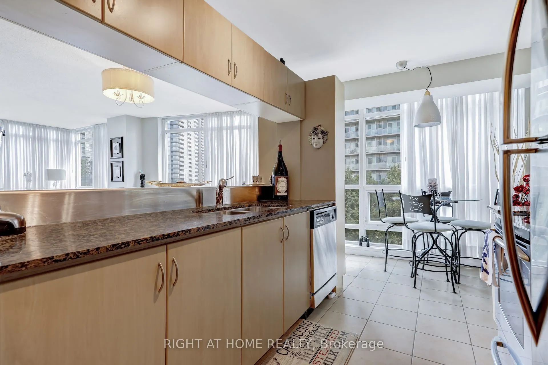 185 Legion Road N, #607