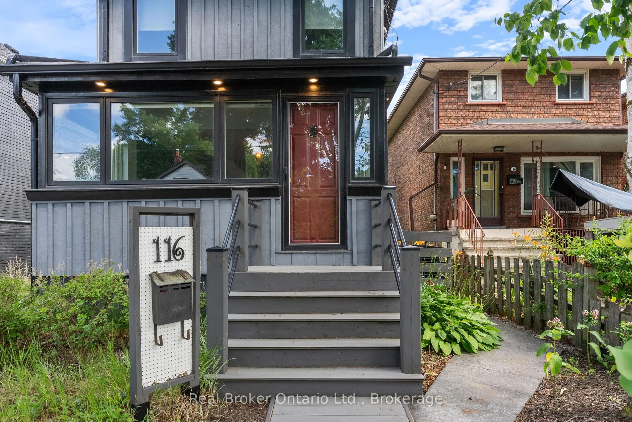 116 Symons Street