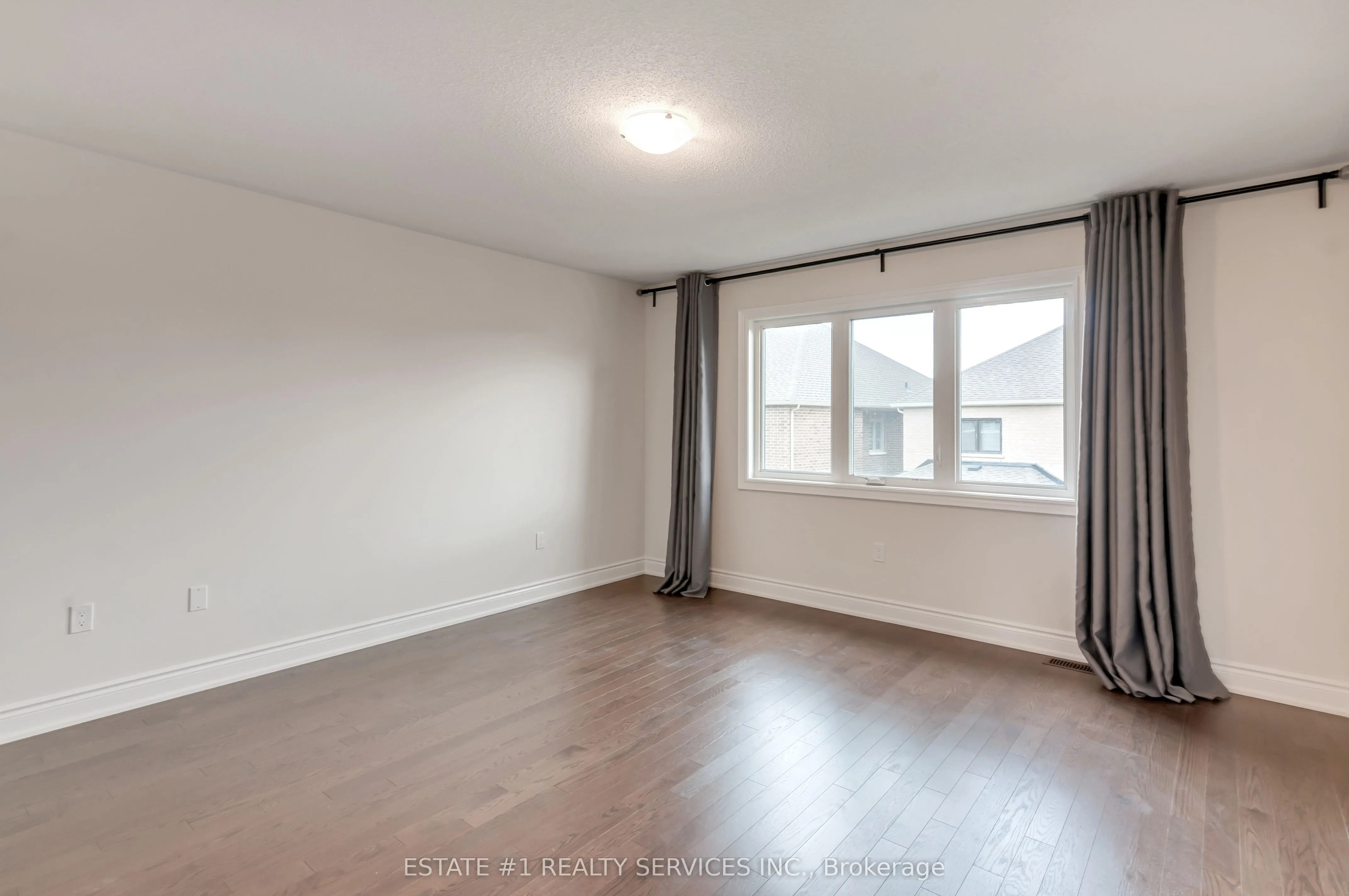 29 Bermondsey Way