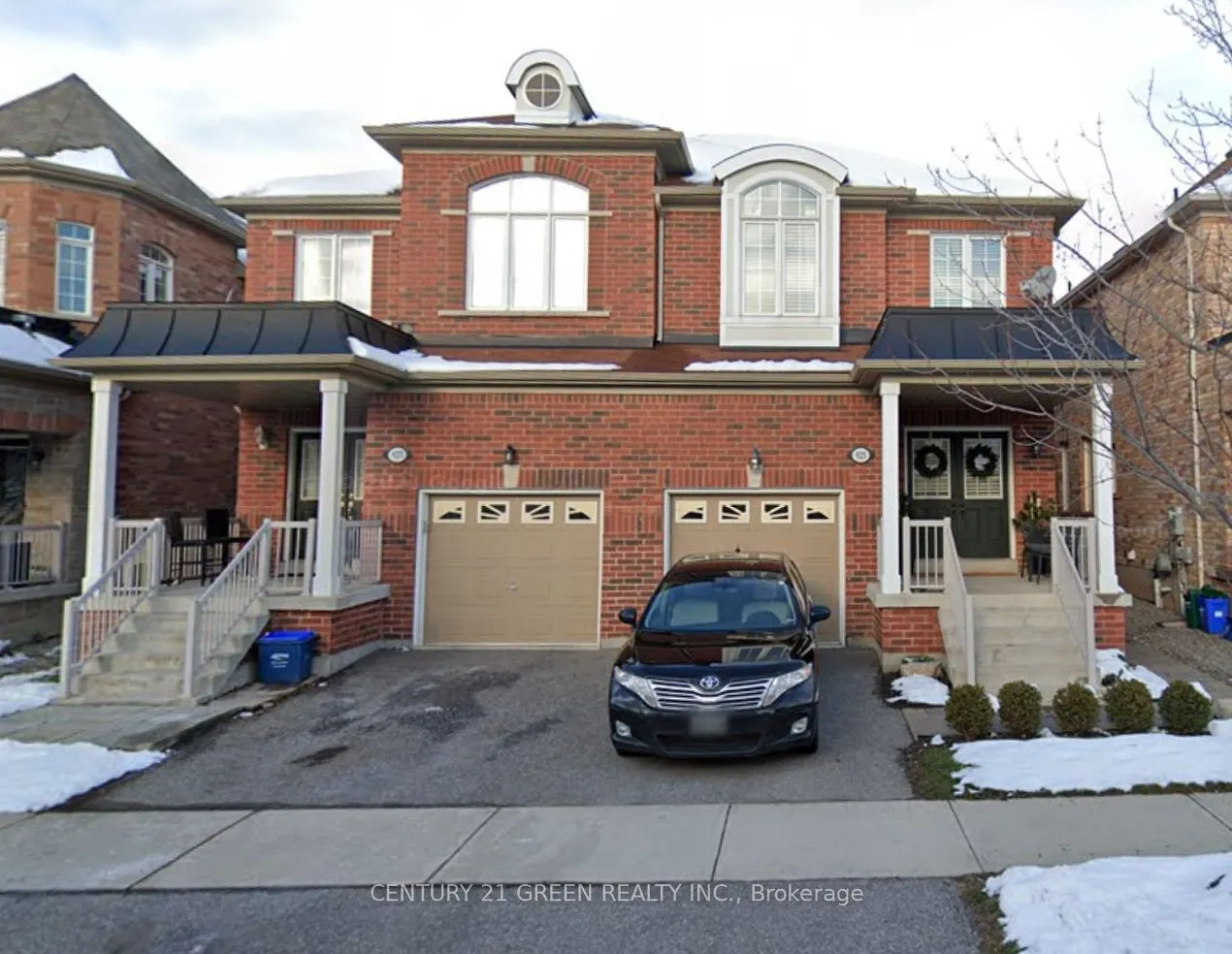 927 Stoutt Crescent