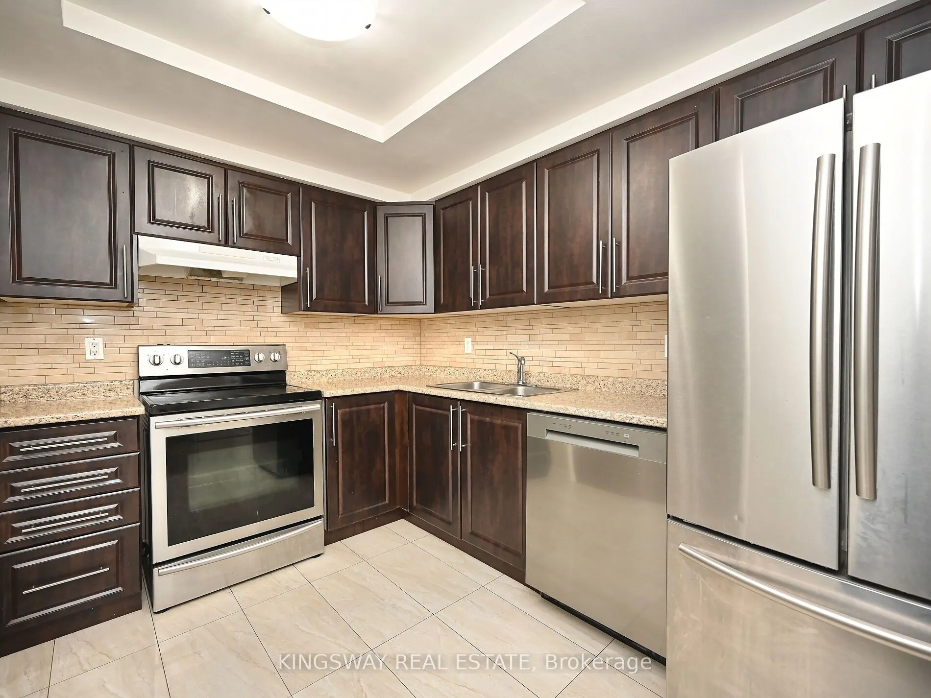 135 Hillcrest Avenue, #709
