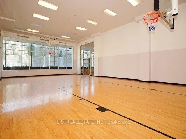 88 Park Lawn Road, #1602