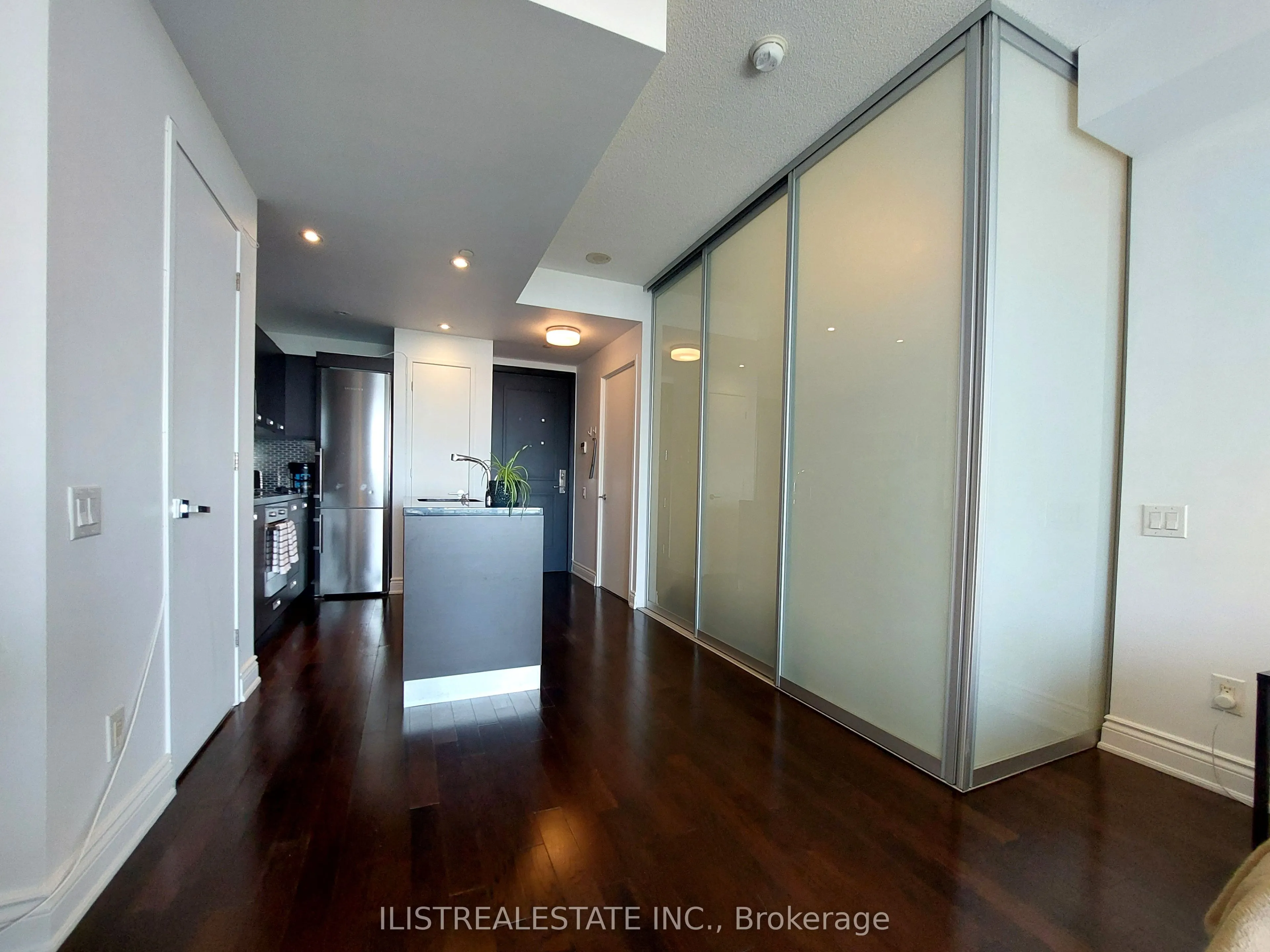 88 Park Lawn Road, #1602