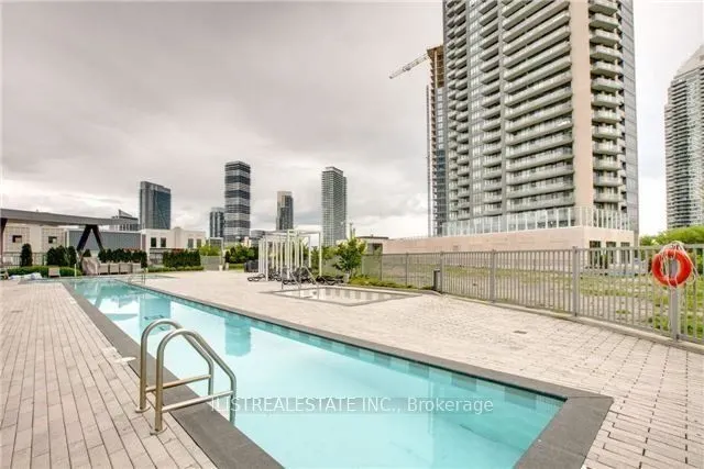 88 Park Lawn Road, #1602