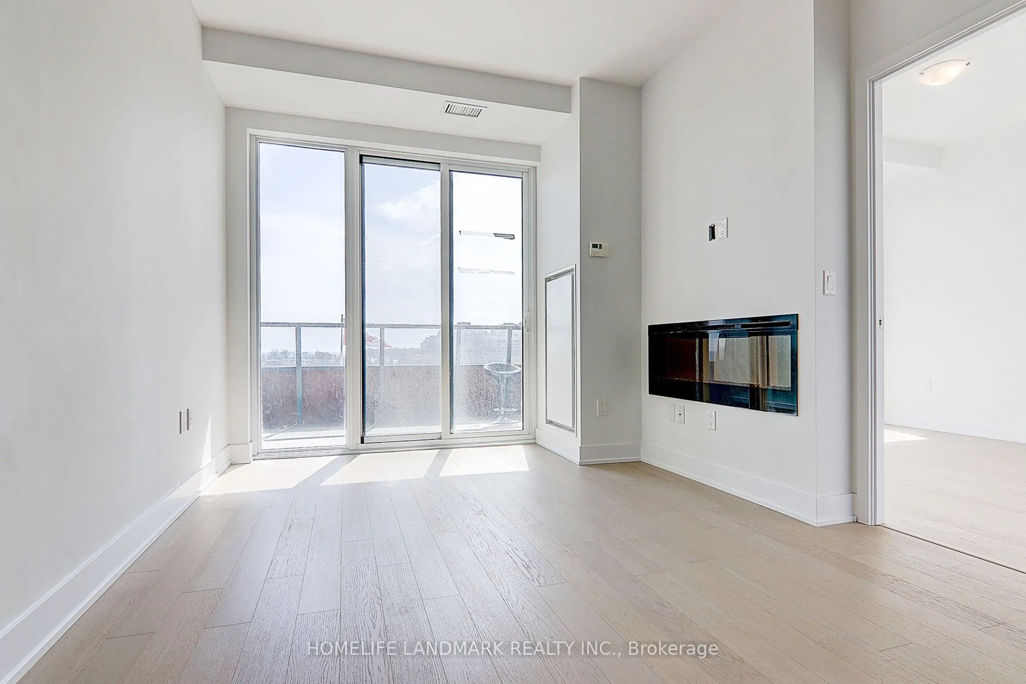 20 Shore Breeze Drive, #516