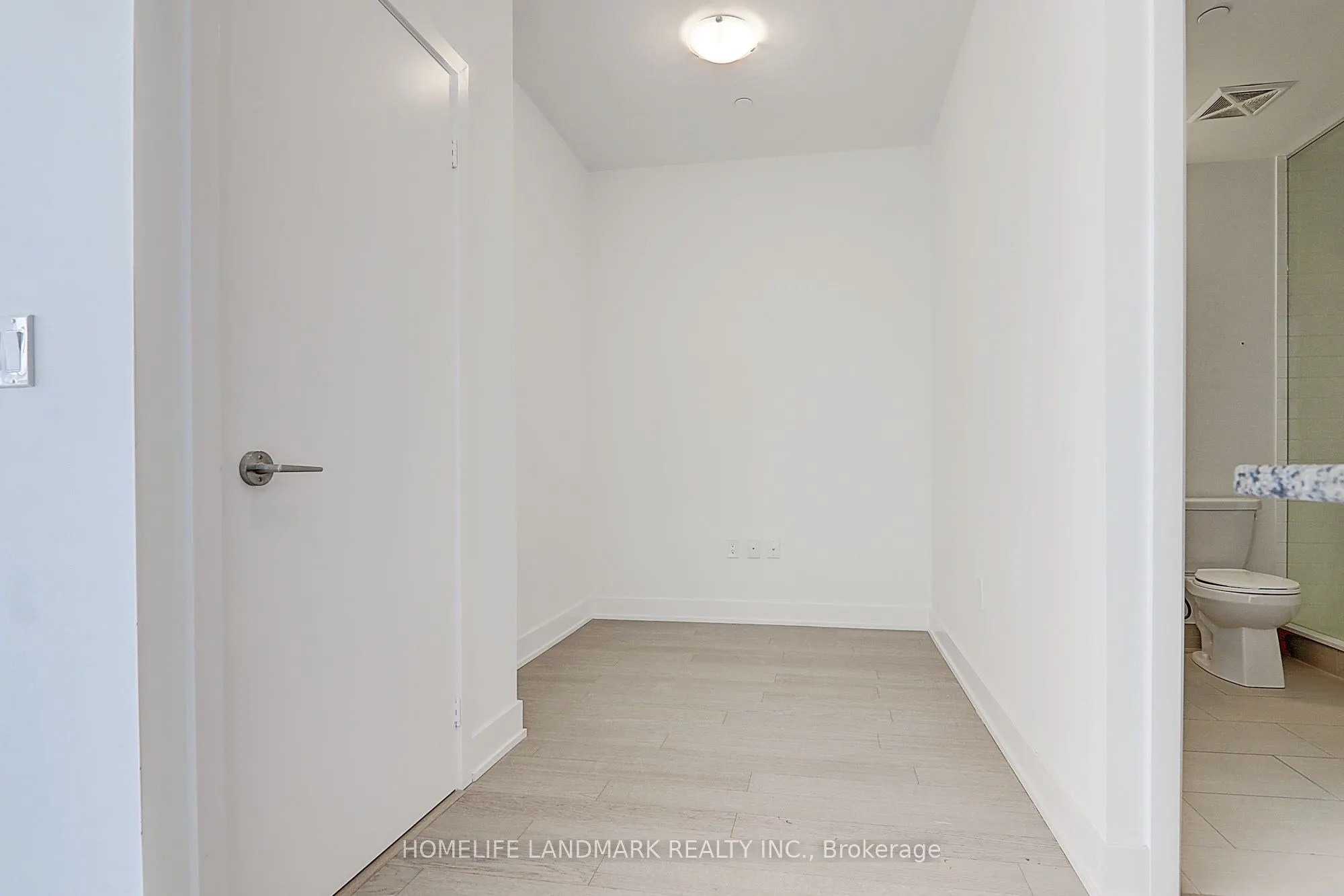 20 Shore Breeze Drive, #516