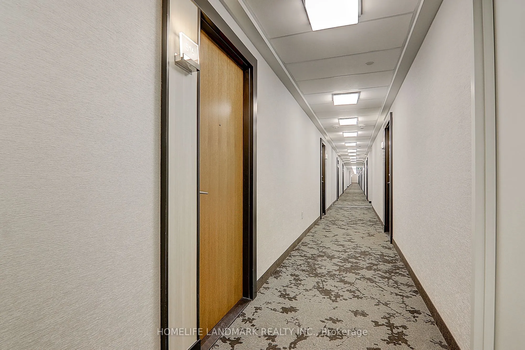 20 Shore Breeze Drive, #516