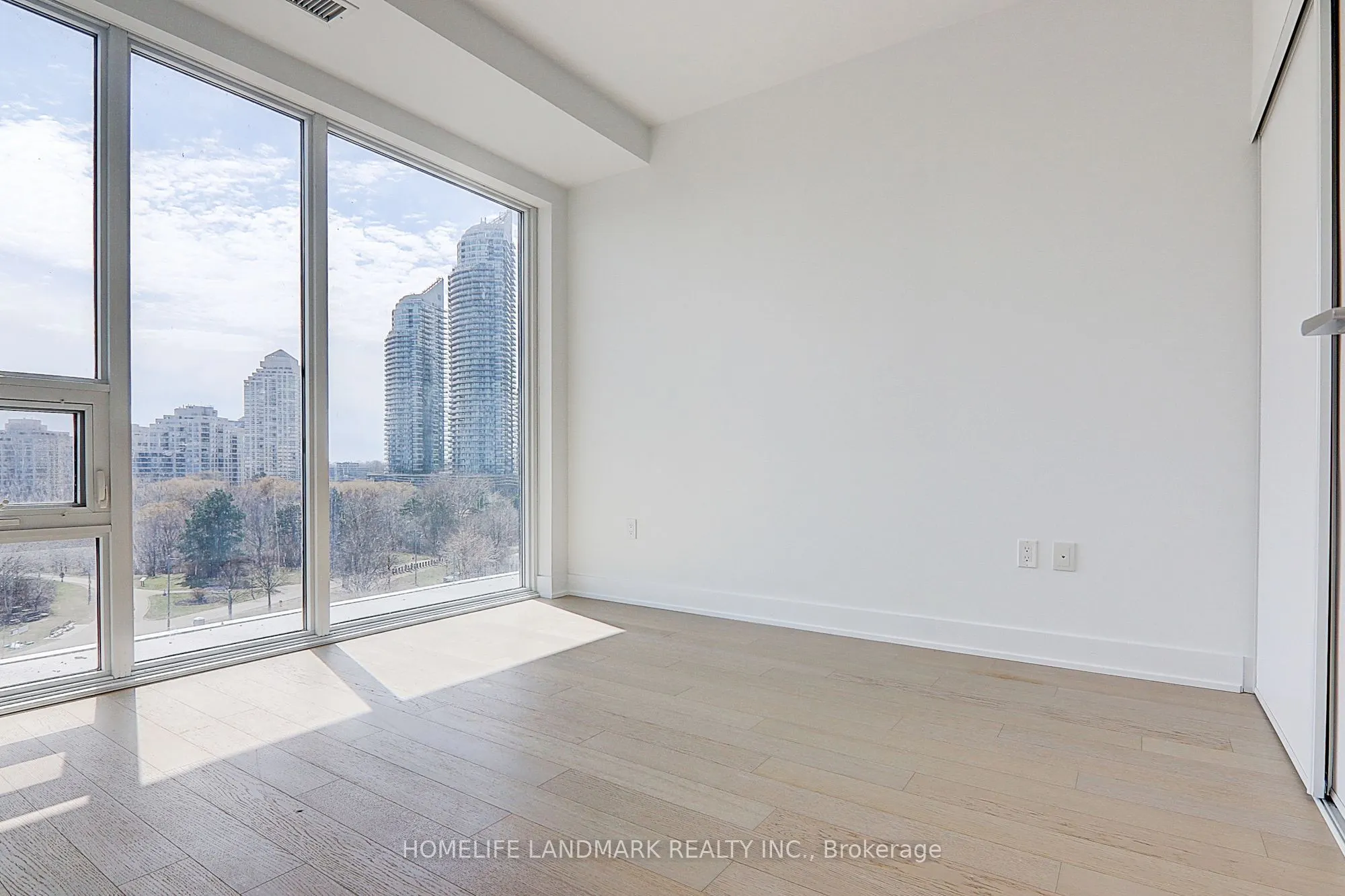 20 Shore Breeze Drive, #516