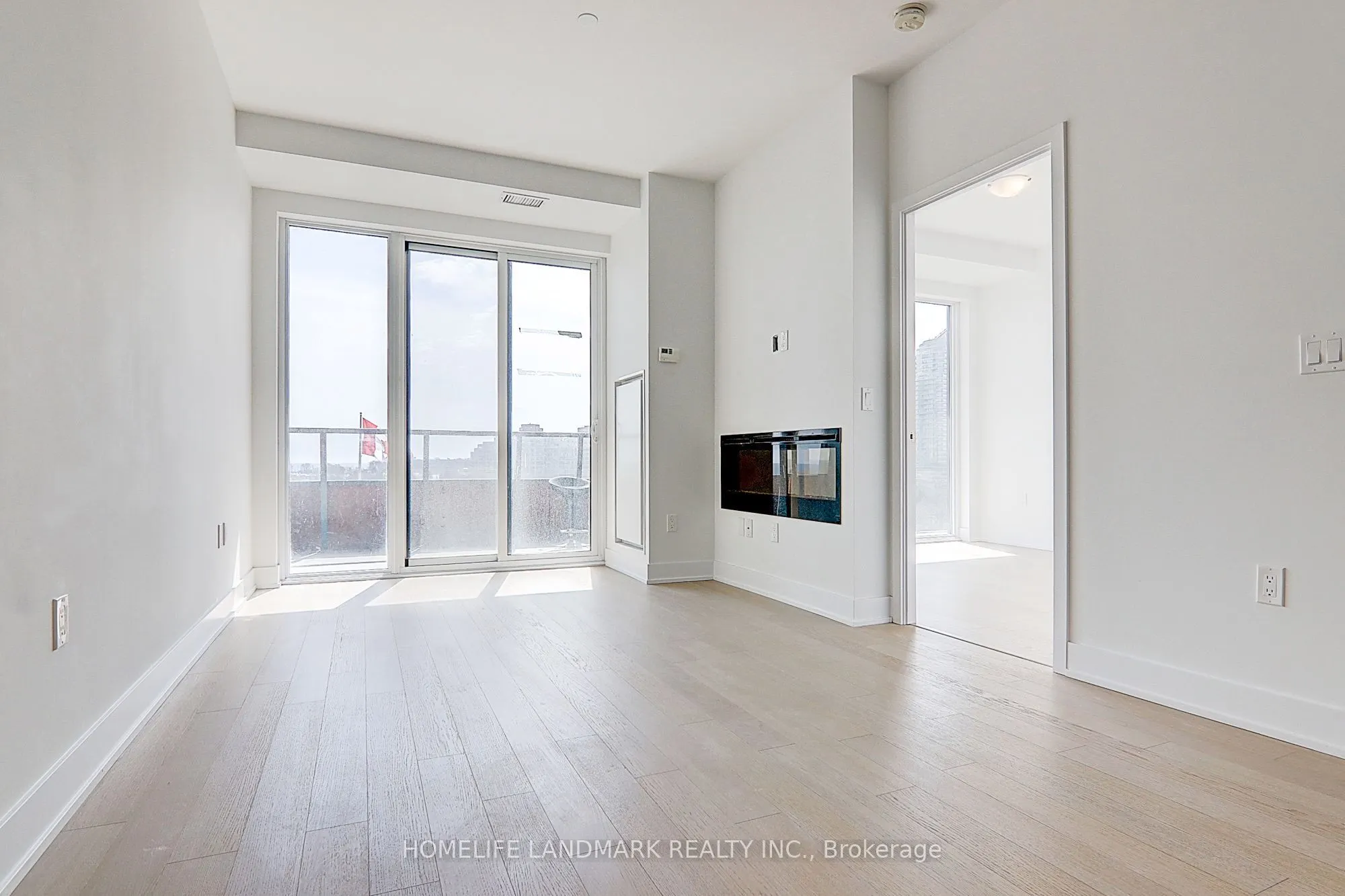 20 Shore Breeze Drive, #516
