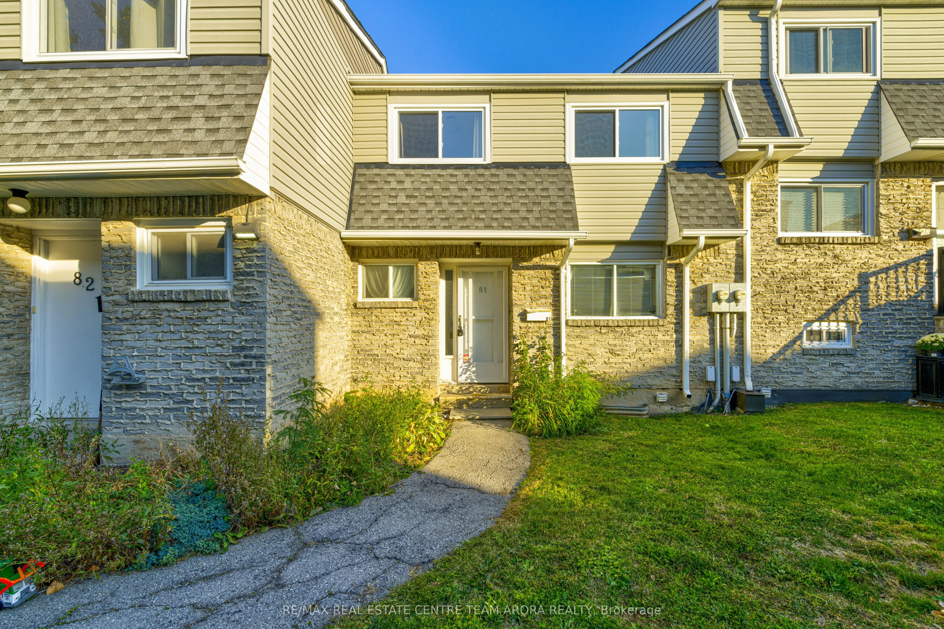 2050 Upper Middle Road, #81