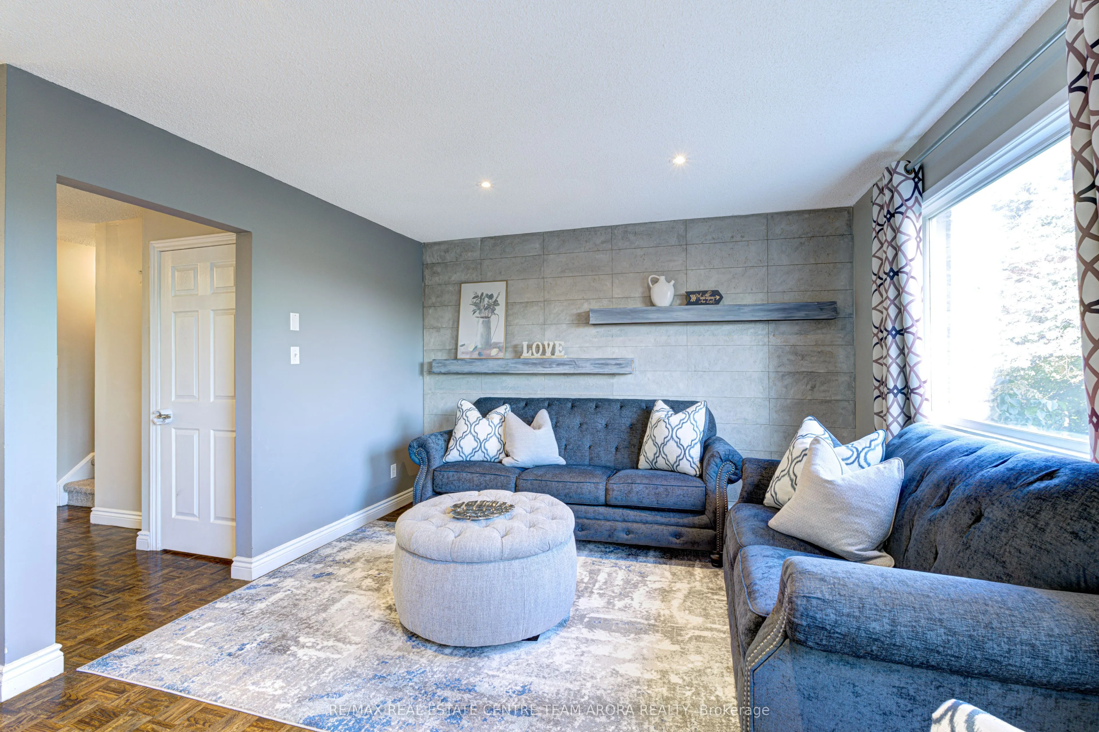 2050 Upper Middle Road, #81