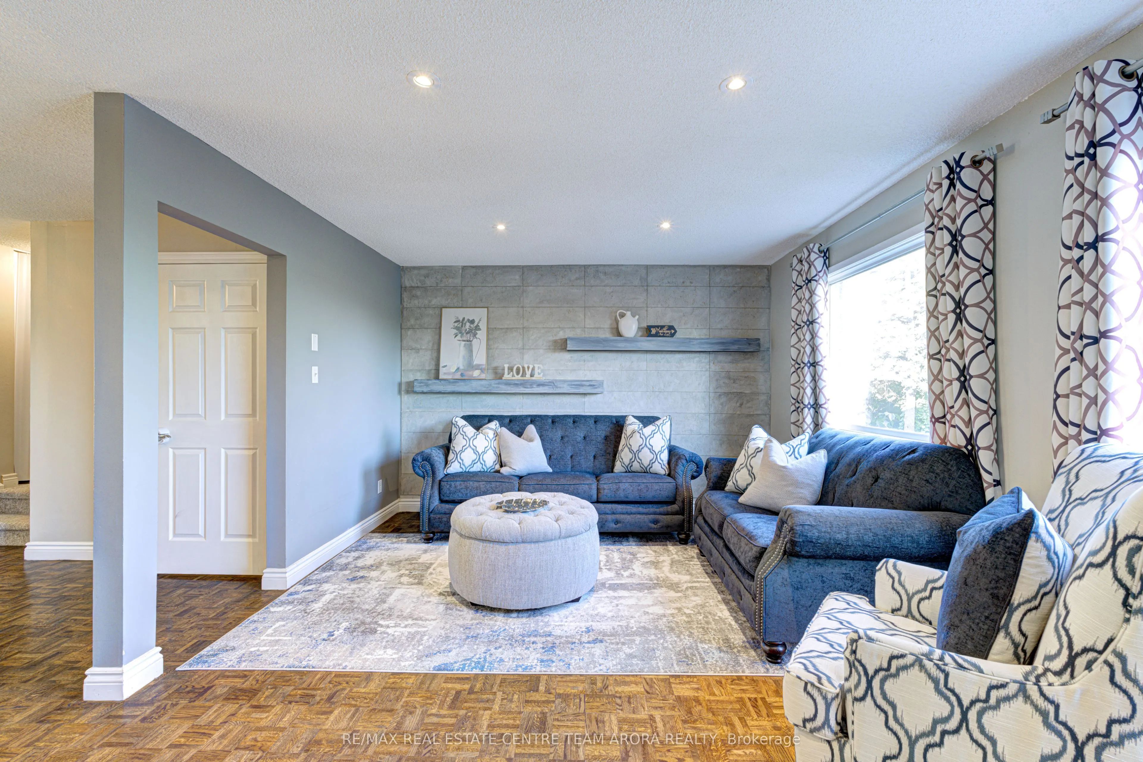2050 Upper Middle Road, #81