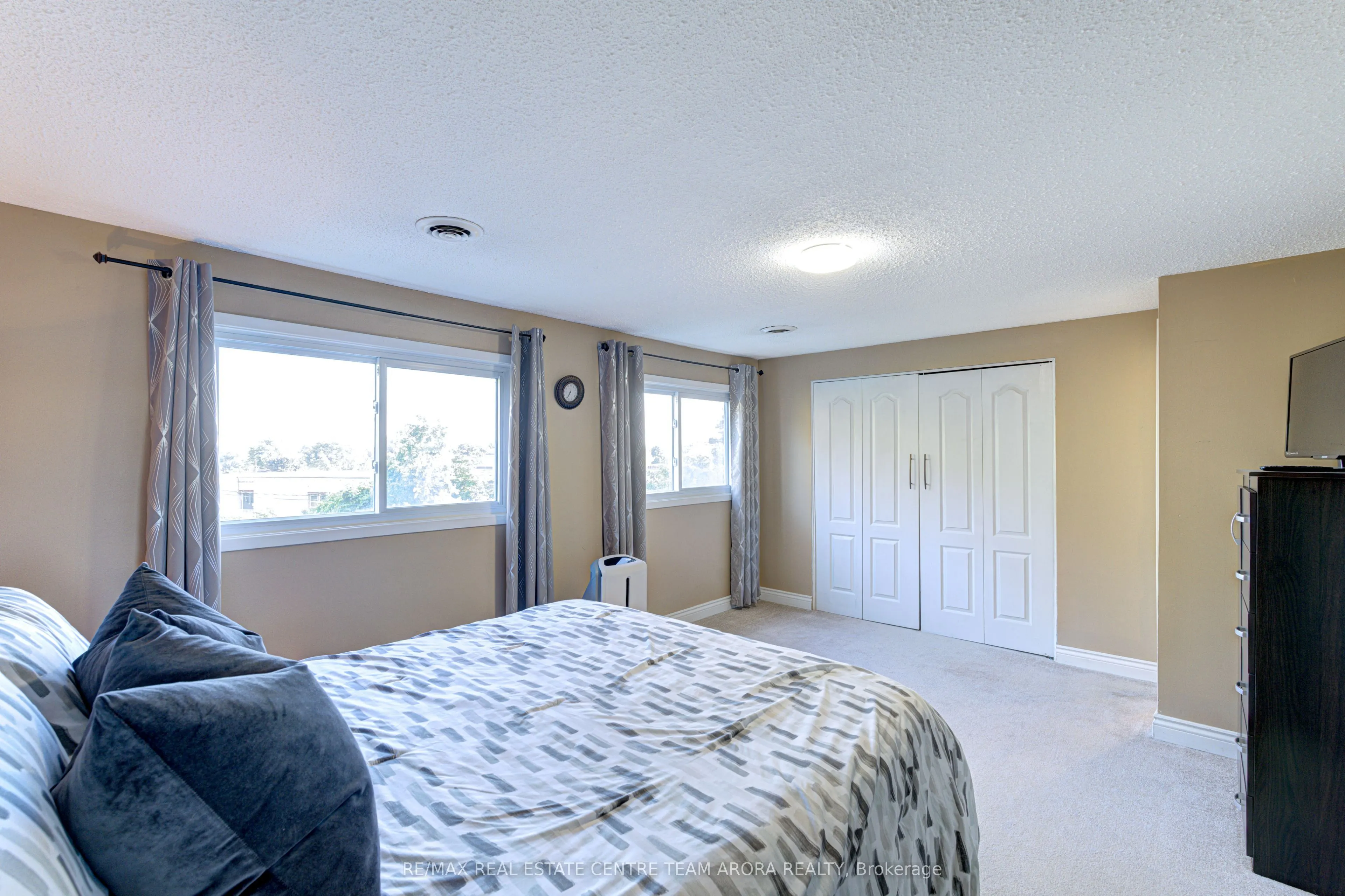 2050 Upper Middle Road, #81