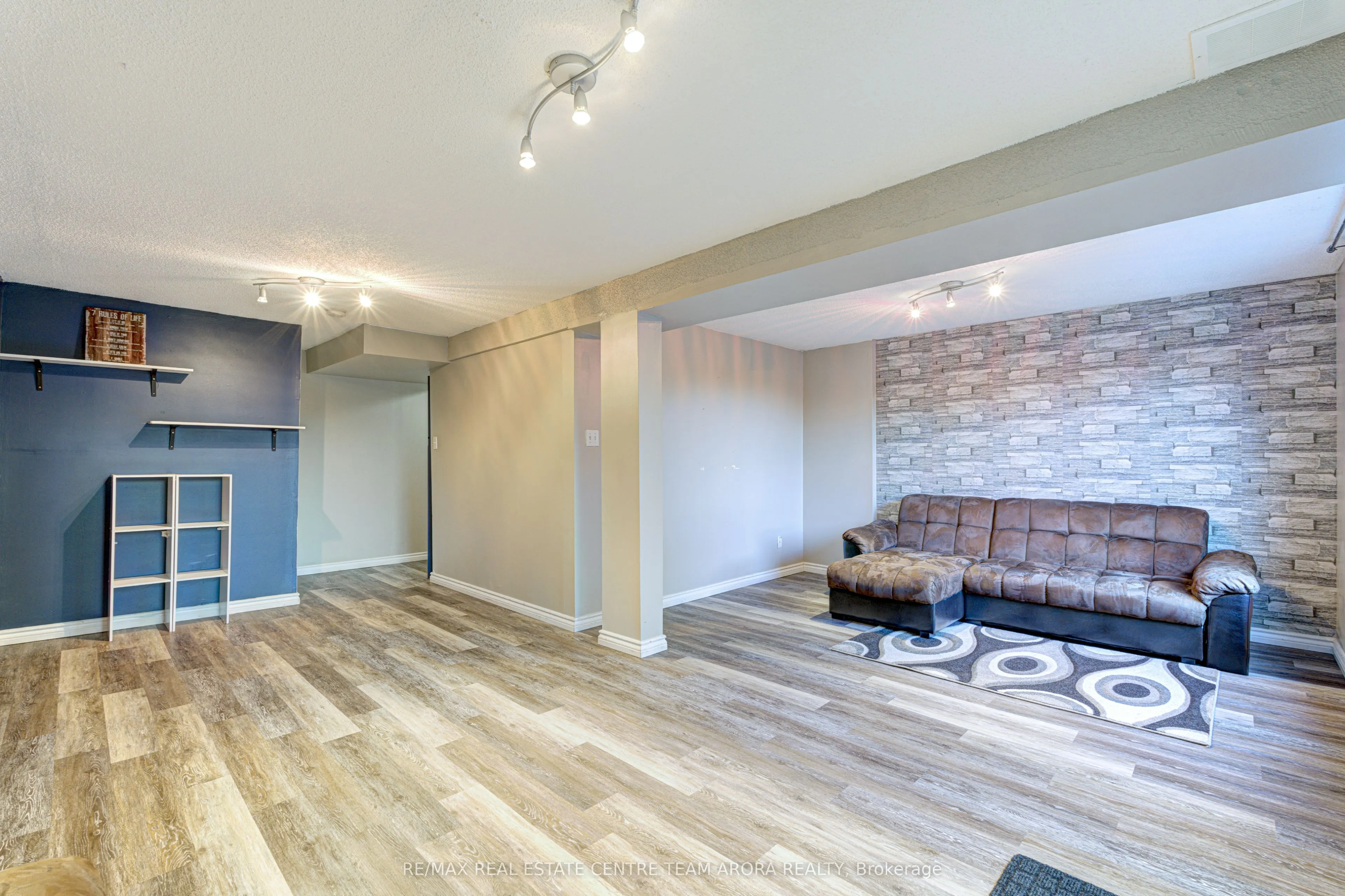 2050 Upper Middle Road, #81