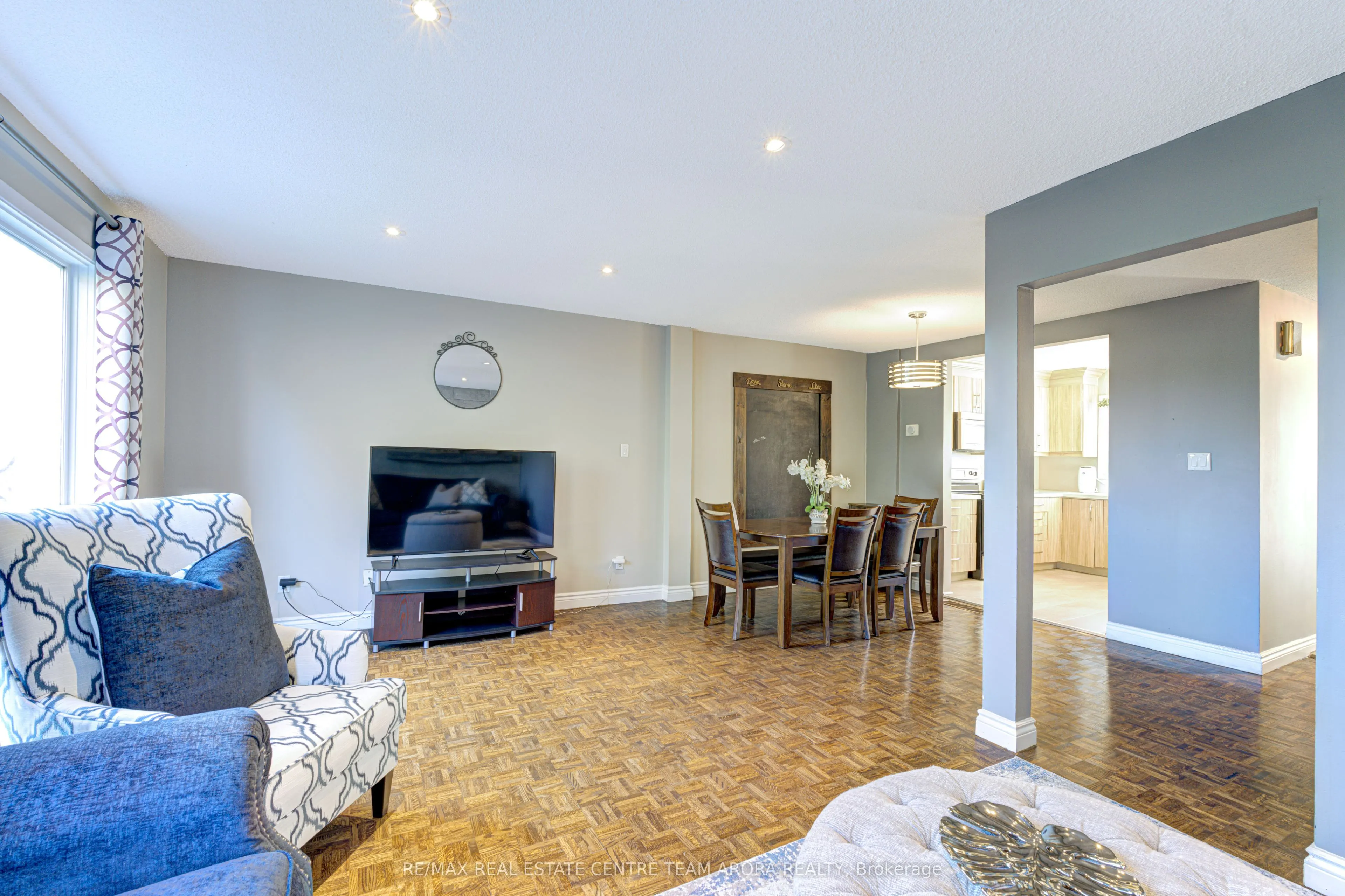 2050 Upper Middle Road, #81
