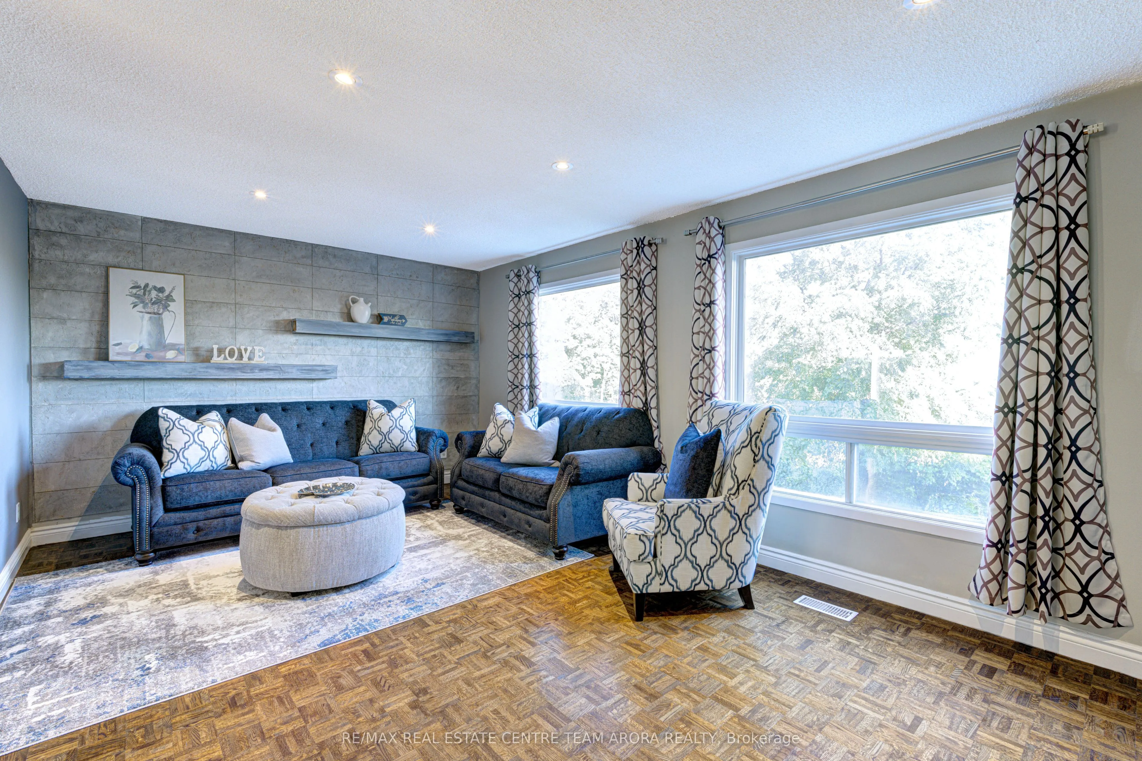 2050 Upper Middle Road, #81