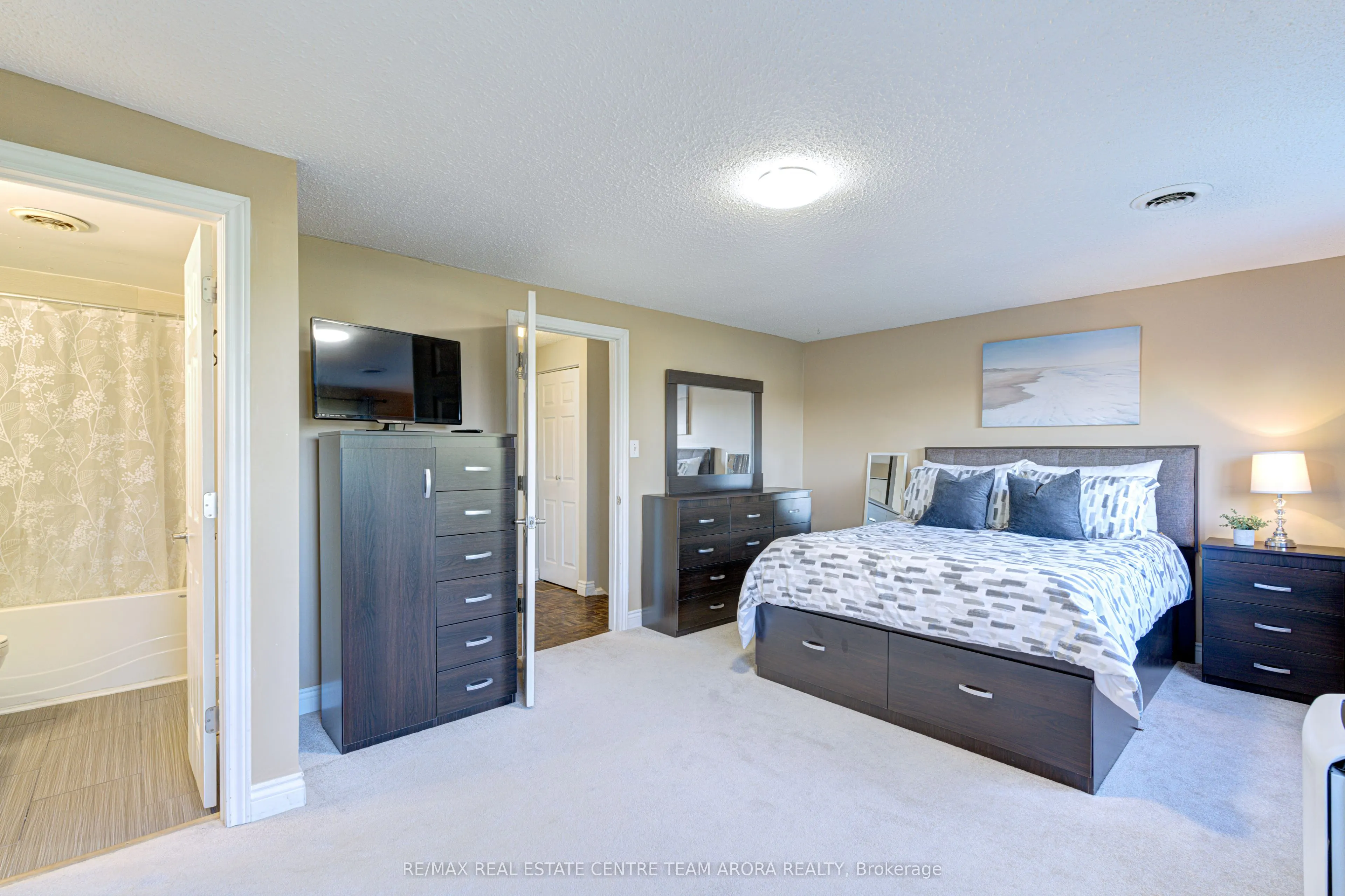 2050 Upper Middle Road, #81