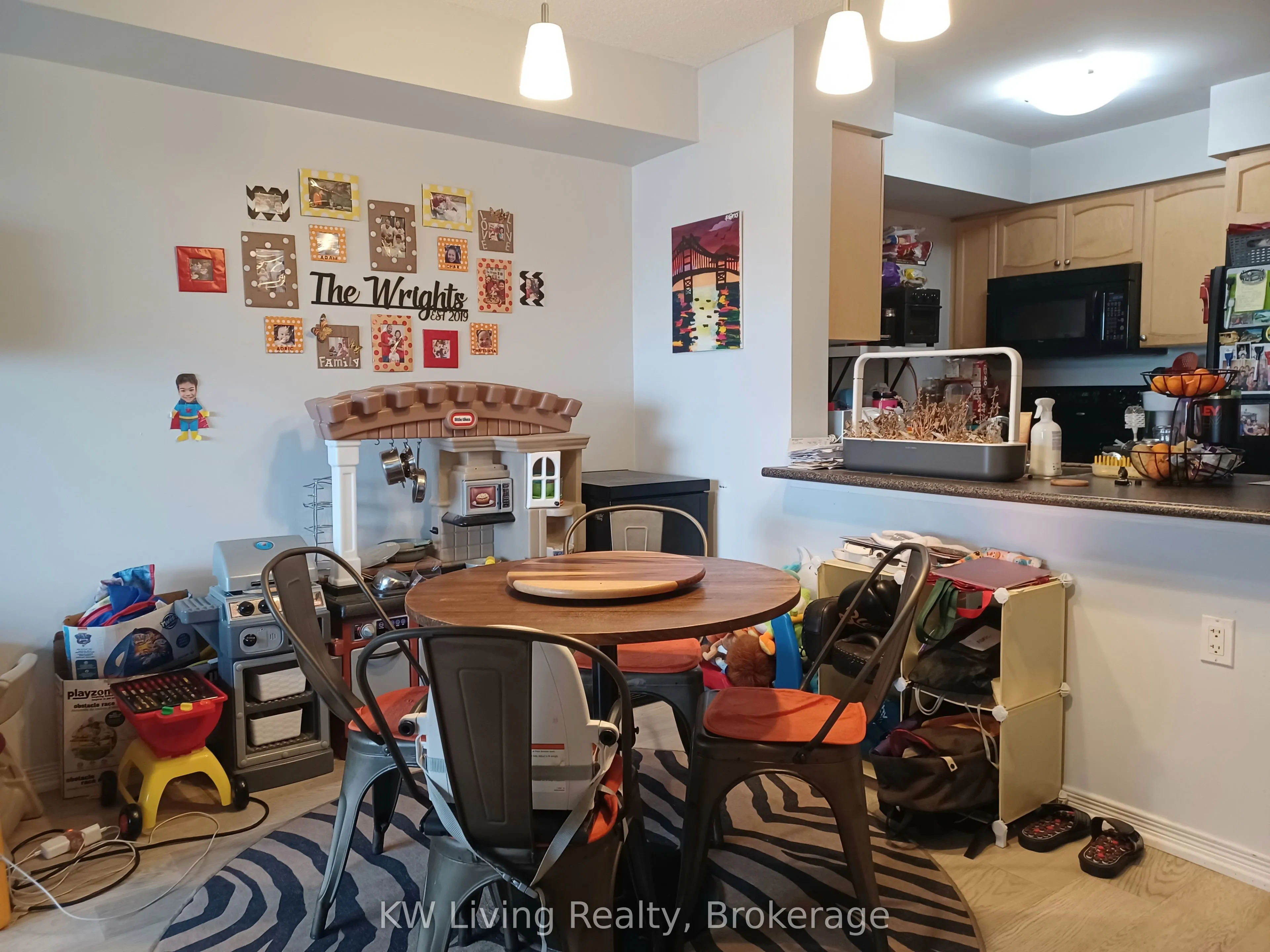 60 Heintzman Street, #632