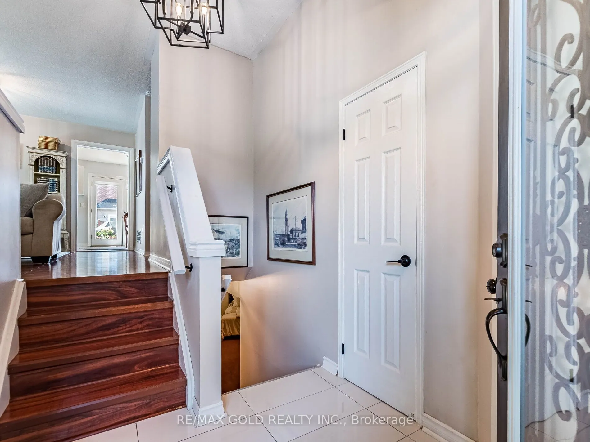 98 Springview Drive
