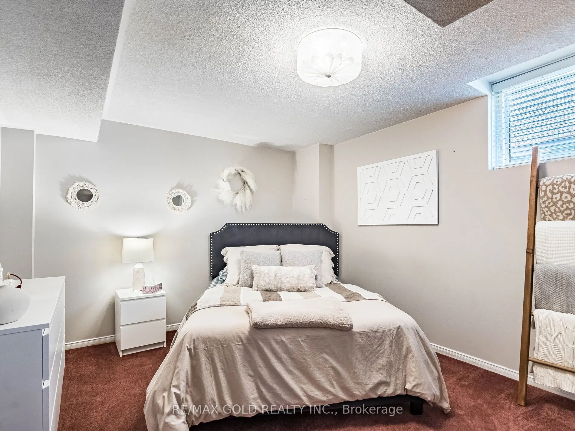 98 Springview Drive