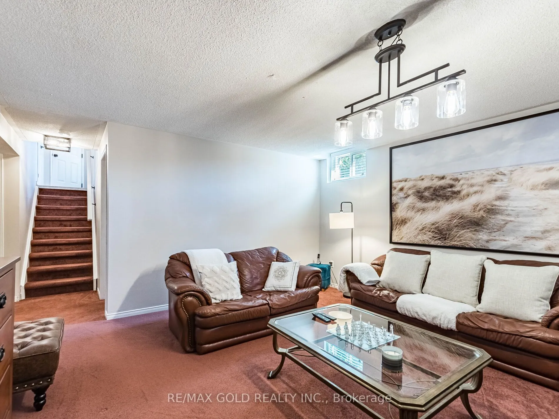 98 Springview Drive