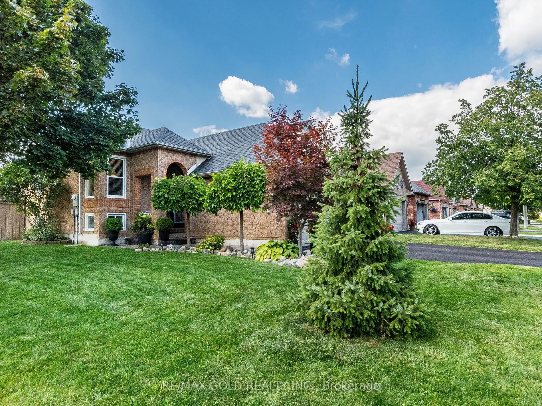 98 Springview Drive