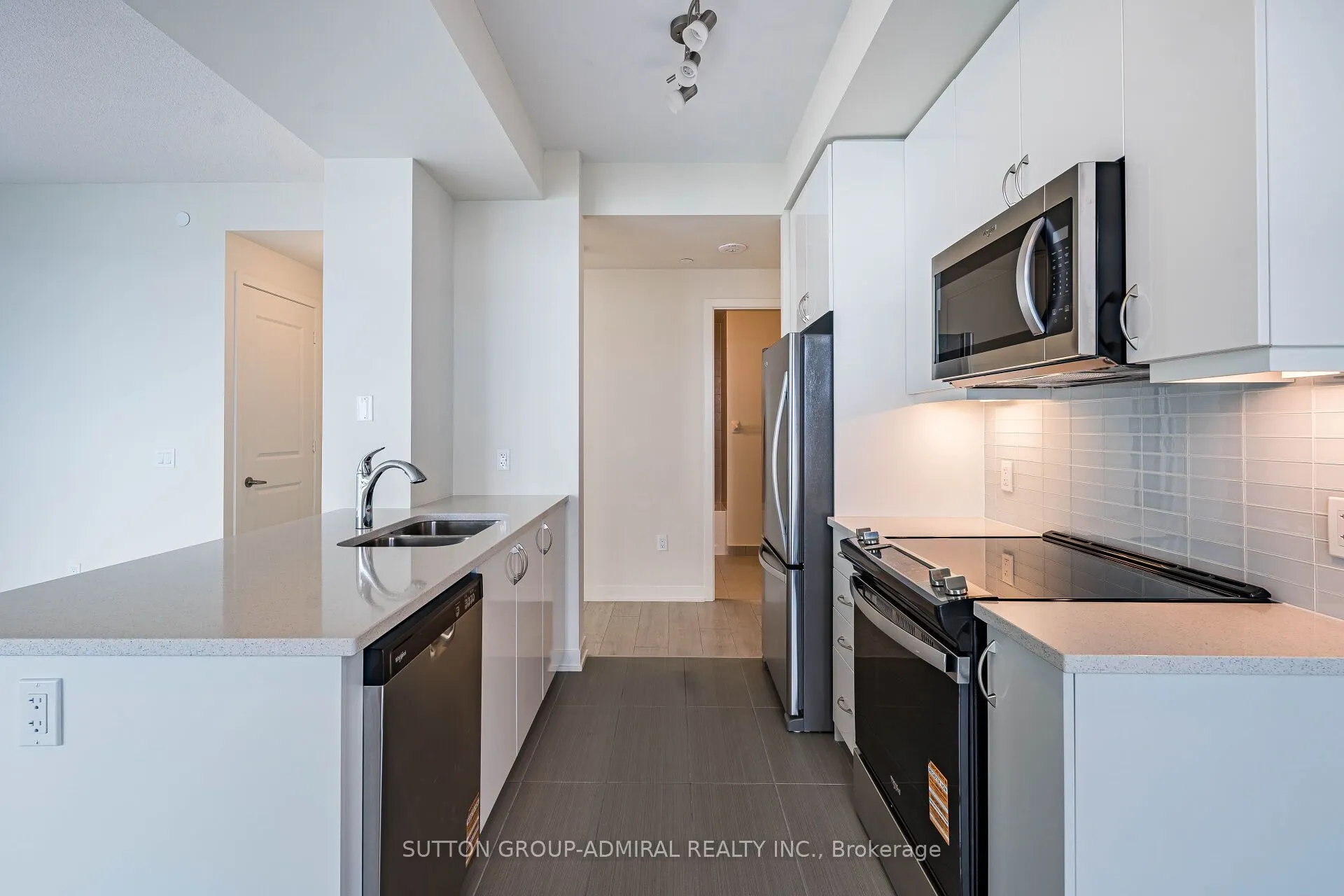 38 Annie Craig Drive, #4905