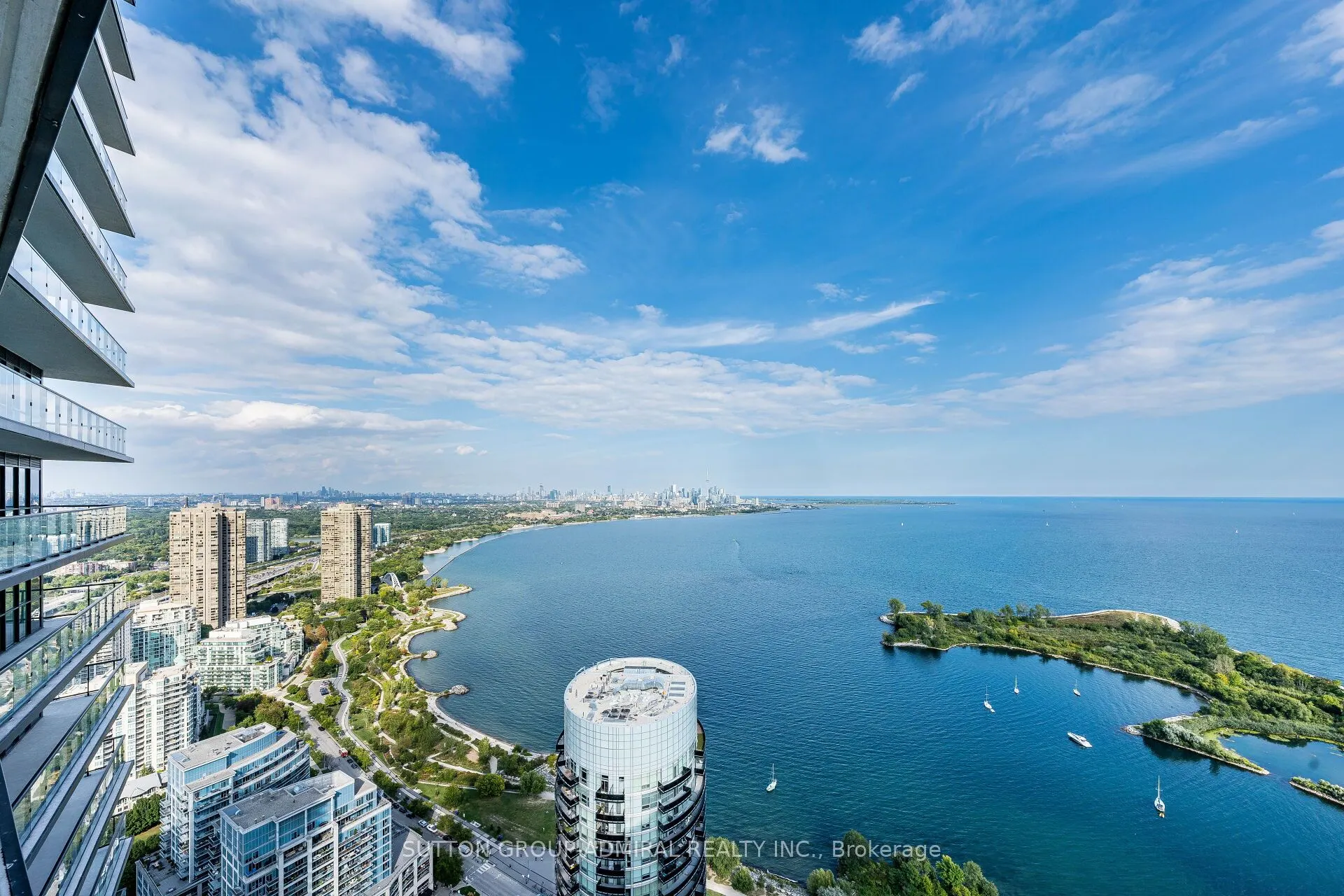 38 Annie Craig Drive, #4905