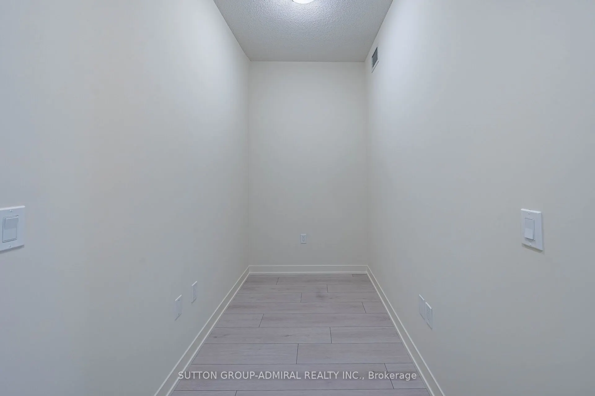 38 Annie Craig Drive, #4905