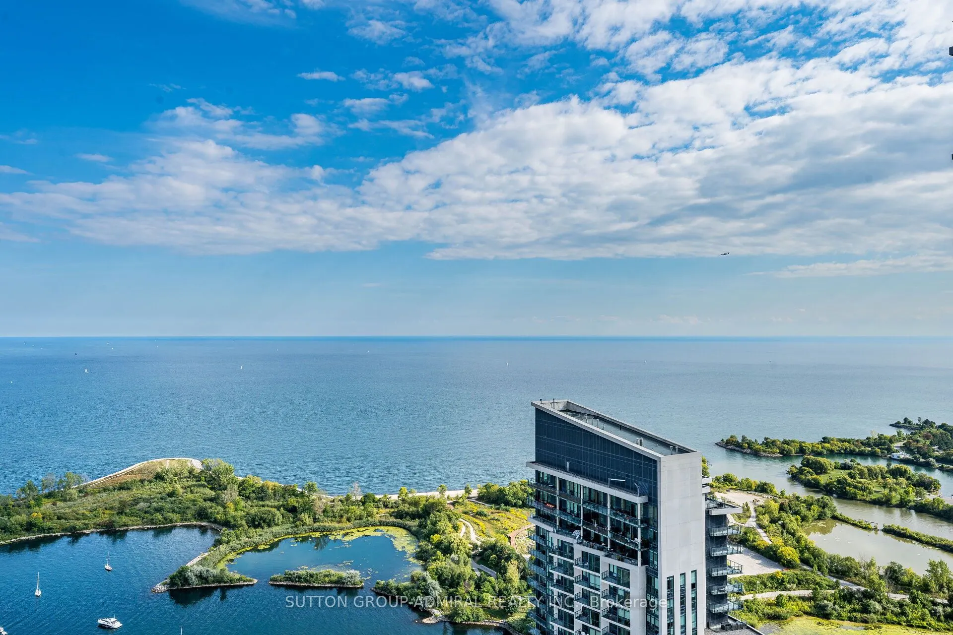 38 Annie Craig Drive, #4905