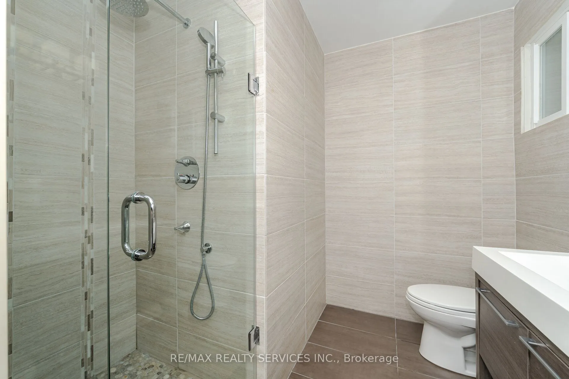 33 Carnforth Drive