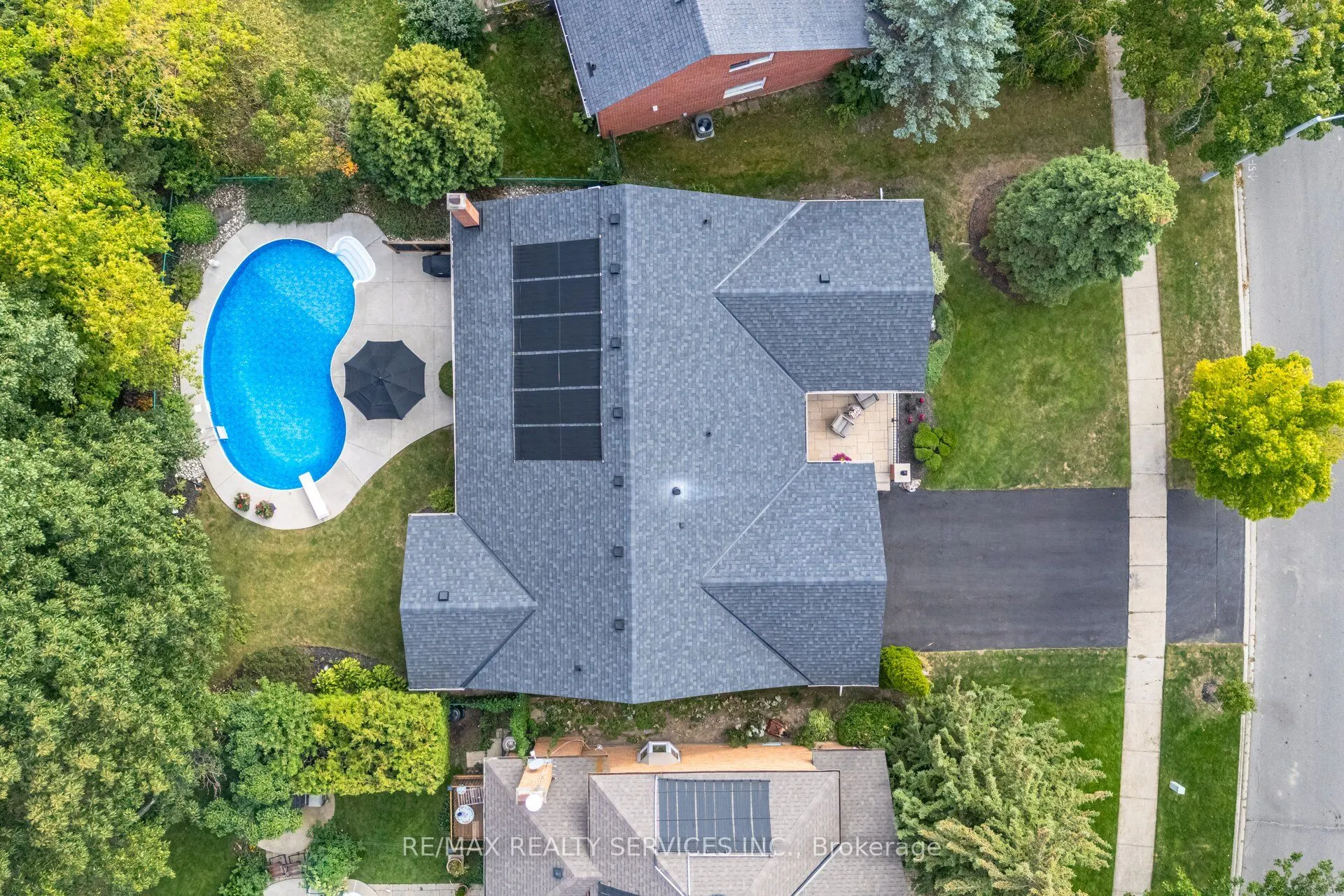 33 Carnforth Drive