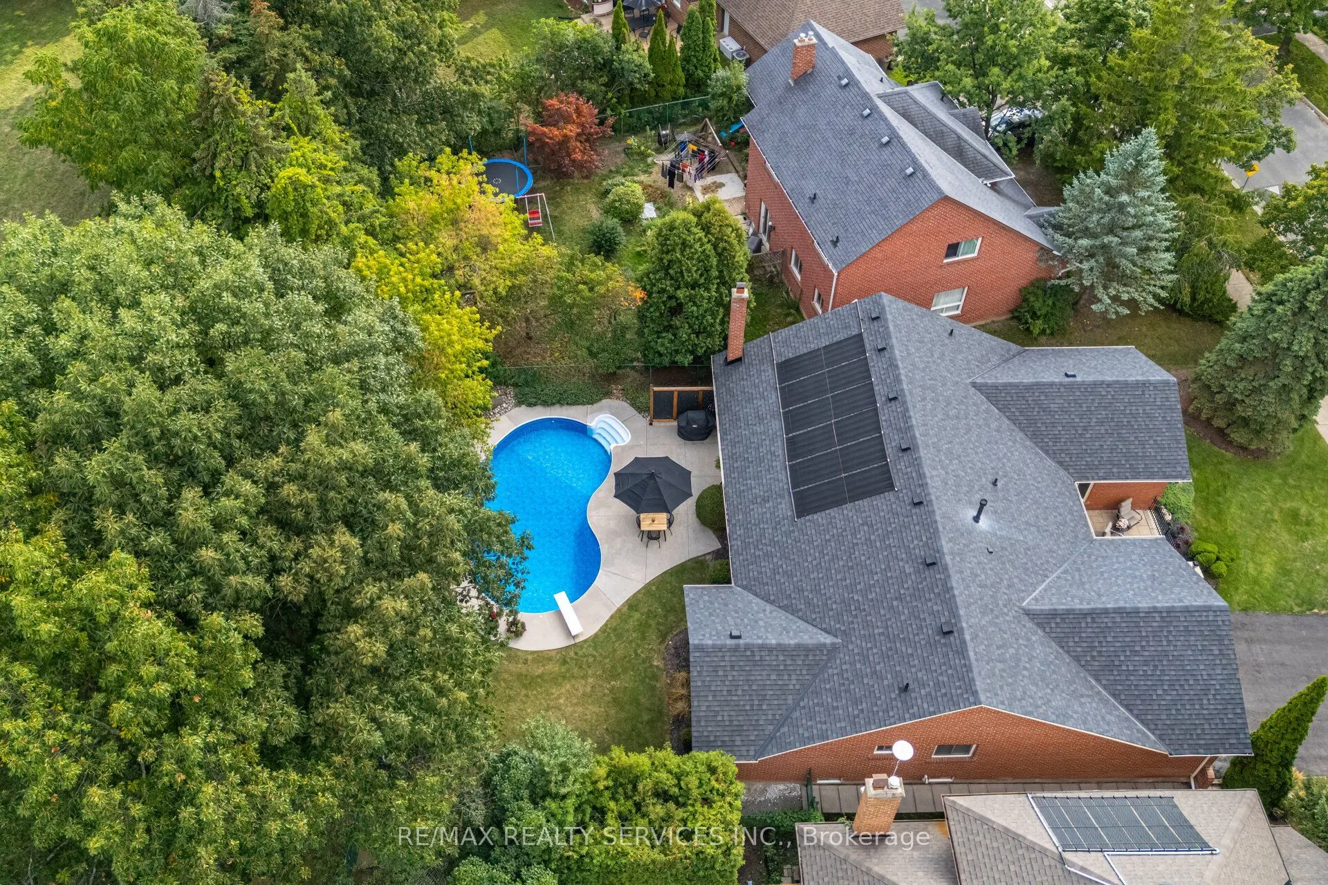 33 Carnforth Drive